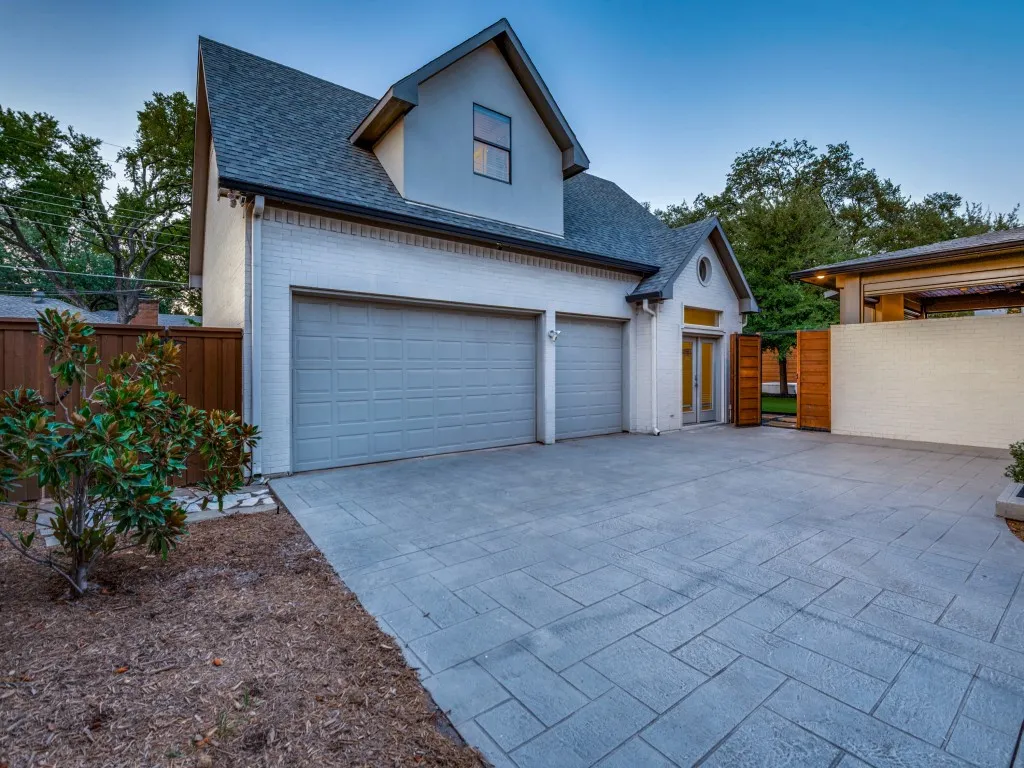 Single Family Residence For Rent in Dallas County , 5615 Brookstown Drive, Dallas, Texas 75230, 5 Bedroom, 5 Bathroom, 3 Garage spaces, 4,123 Sqft, built in 1962, mls#21359371, Real Estate Agent in Dallas, Homes For Rent in Dallas county, Homes For Rent in Dallas, Realtor in Dallas Texas, Real Estate Brokerage Independent Realty Texas, Luminita Cordes Realtor