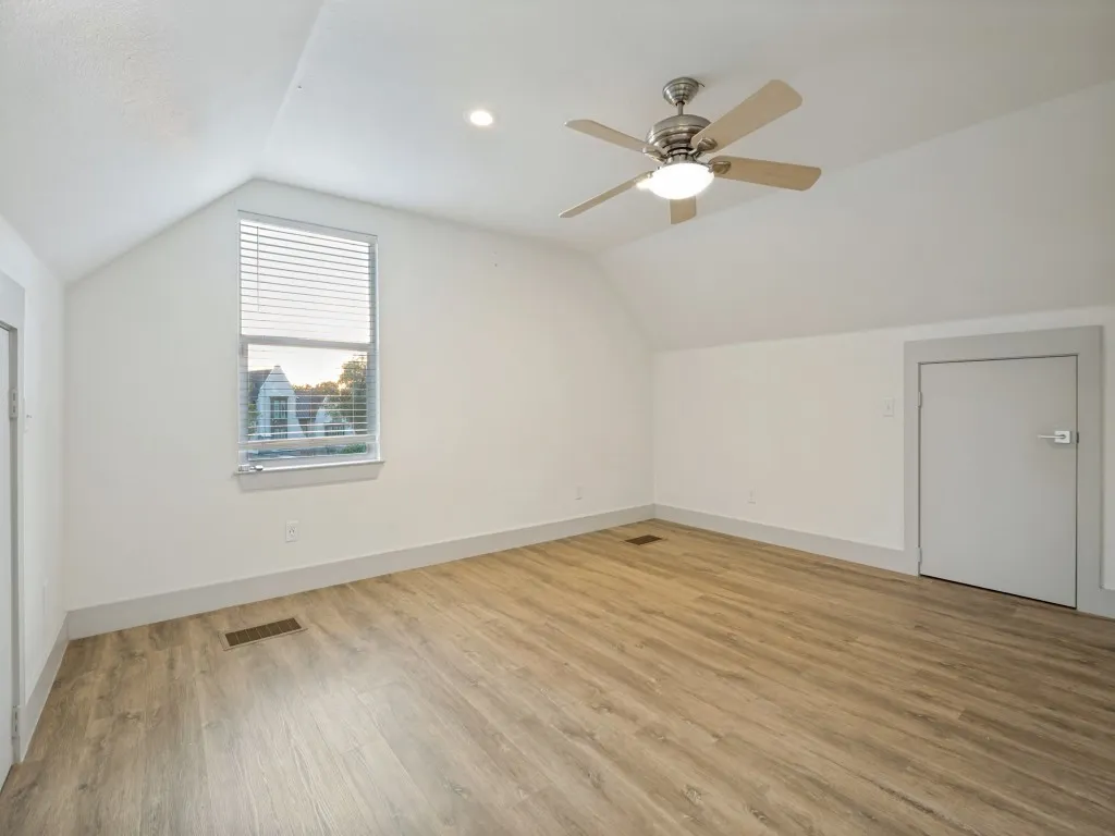 Single Family Residence For Rent in Dallas County , 5615 Brookstown Drive, Dallas, Texas 75230, 5 Bedroom, 5 Bathroom, 3 Garage spaces, 4,123 Sqft, built in 1962, mls#21359371, Real Estate Agent in Dallas, Homes For Rent in Dallas county, Homes For Rent in Dallas, Realtor in Dallas Texas, Real Estate Brokerage Independent Realty Texas, Luminita Cordes Realtor