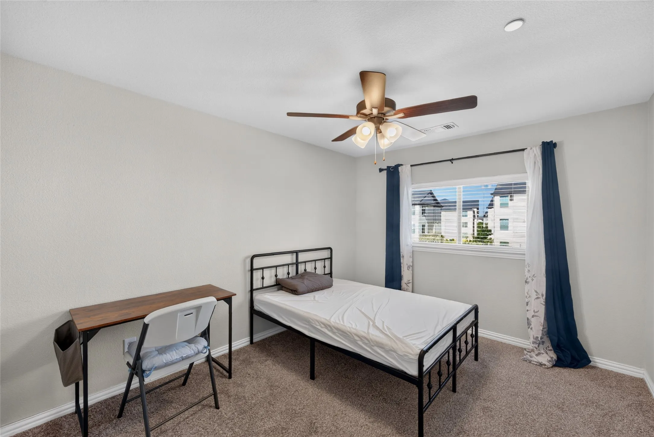 Townhouse For Rent in Denton County , 3533 Cricket Drive, Denton, Texas 76207, 3 Bedroom, 3 Bathroom, 2 Garage spaces, 1,750 Sqft, built in 2020, mls#21356598, Real Estate Agent in Denton, Homes For Rent in Denton county, Homes For Rent in Denton, Realtor in Denton Texas, Real Estate Brokerage Independent Realty Texas, Luminita Cordes Realtor