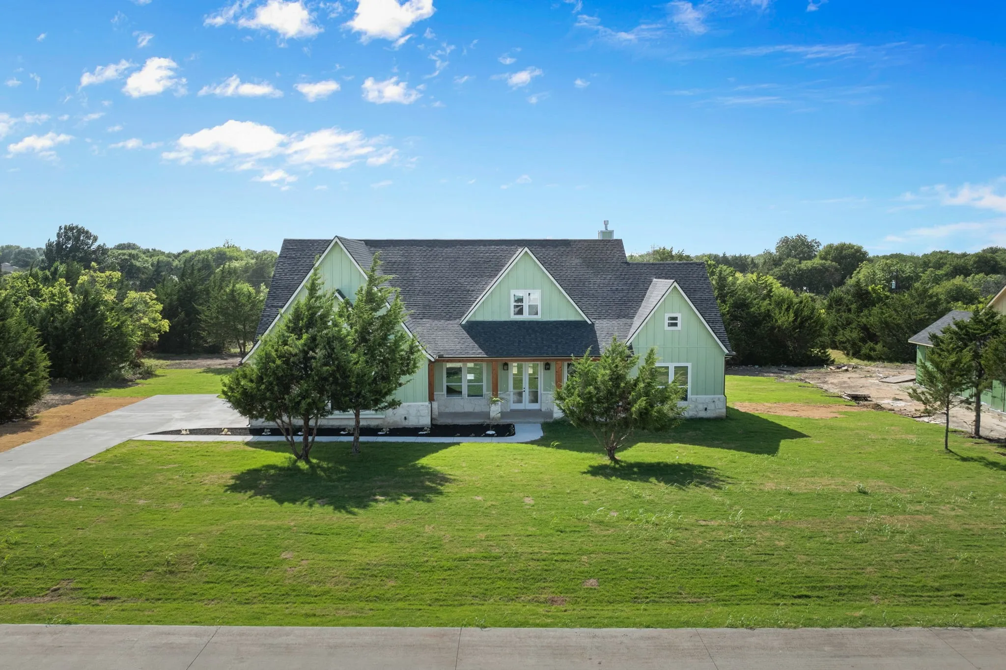 Single Family Residence For Sale in Ellis County , 3051 Stonebriar Drive, Waxahachie, Texas 75165, 4 Bedroom, 3 Bathroom, 3 Garage spaces, 3,900 Sqft, built in 2025, mls#21358770, Real Estate Agent in Waxahachie, Homes For Sale in Ellis county, Homes For Sale in Waxahachie, Realtor in Waxahachie Texas, Real Estate Brokerage Independent Realty Texas, Luminita Cordes Realtor