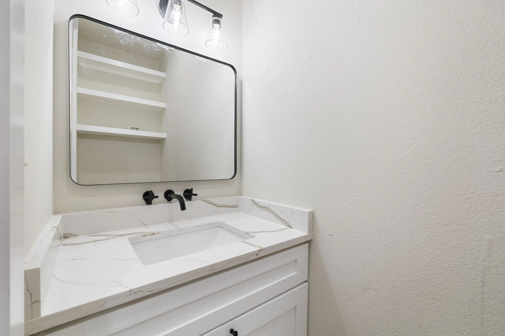 Single Family Residence For Sale in Ellis County , 3051 Stonebriar Drive, Waxahachie, Texas 75165, 4 Bedroom, 3 Bathroom, 3 Garage spaces, 3,900 Sqft, built in 2025, mls#21358770, Real Estate Agent in Waxahachie, Homes For Sale in Ellis county, Homes For Sale in Waxahachie, Realtor in Waxahachie Texas, Real Estate Brokerage Independent Realty Texas, Luminita Cordes Realtor