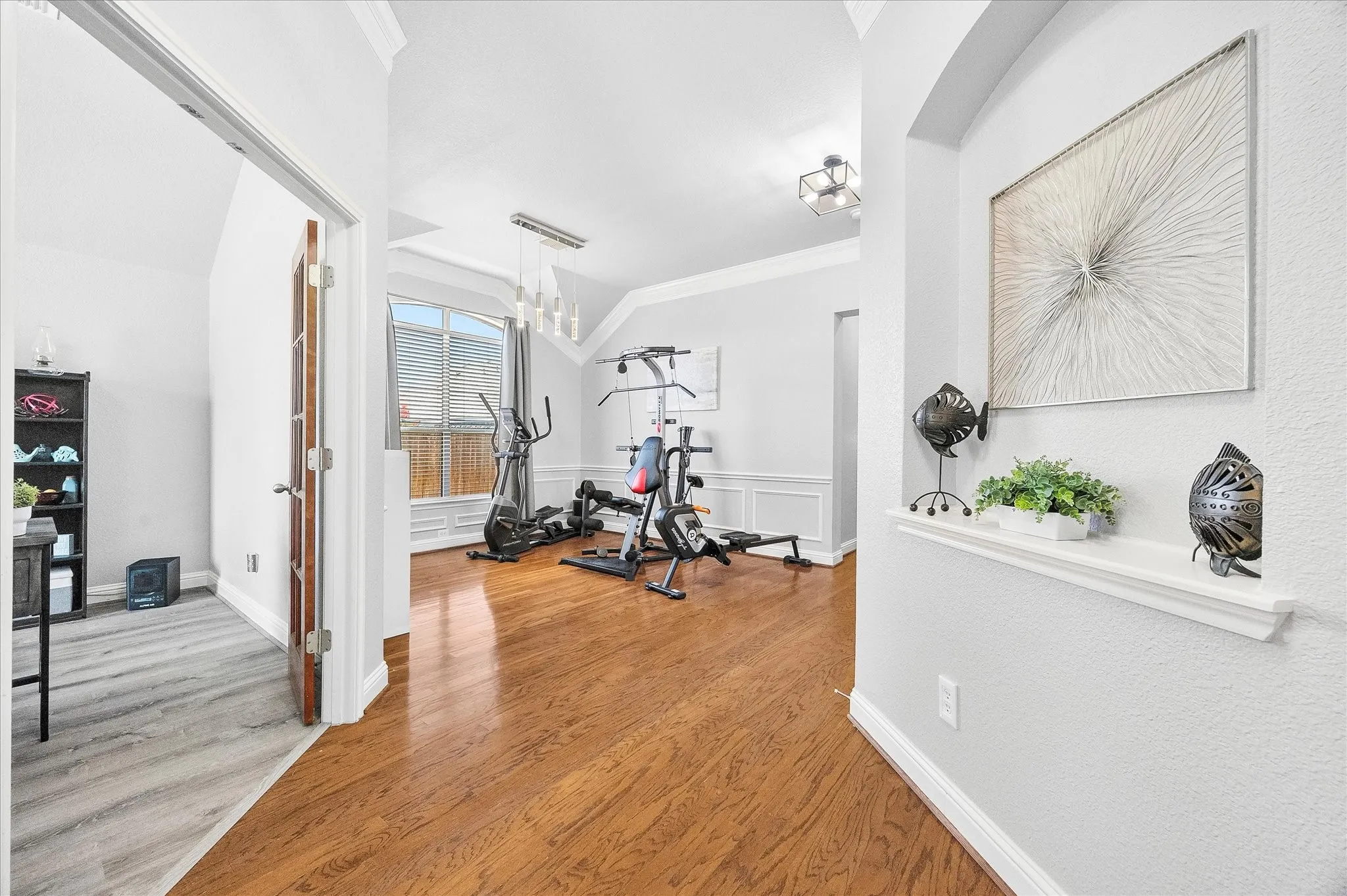 Single Family Residence For Sale in Rockwall County , 809 Cauble Drive, Fate, Texas 75087, 4 Bedroom, 3 Bathroom, 2 Garage spaces, 2,402 Sqft, built in 2005, mls#21358008, Real Estate Agent in Fate, Homes For Sale in Rockwall county, Homes For Sale in Fate, Realtor in Fate Texas, Real Estate Brokerage Independent Realty Texas, Luminita Cordes Realtor