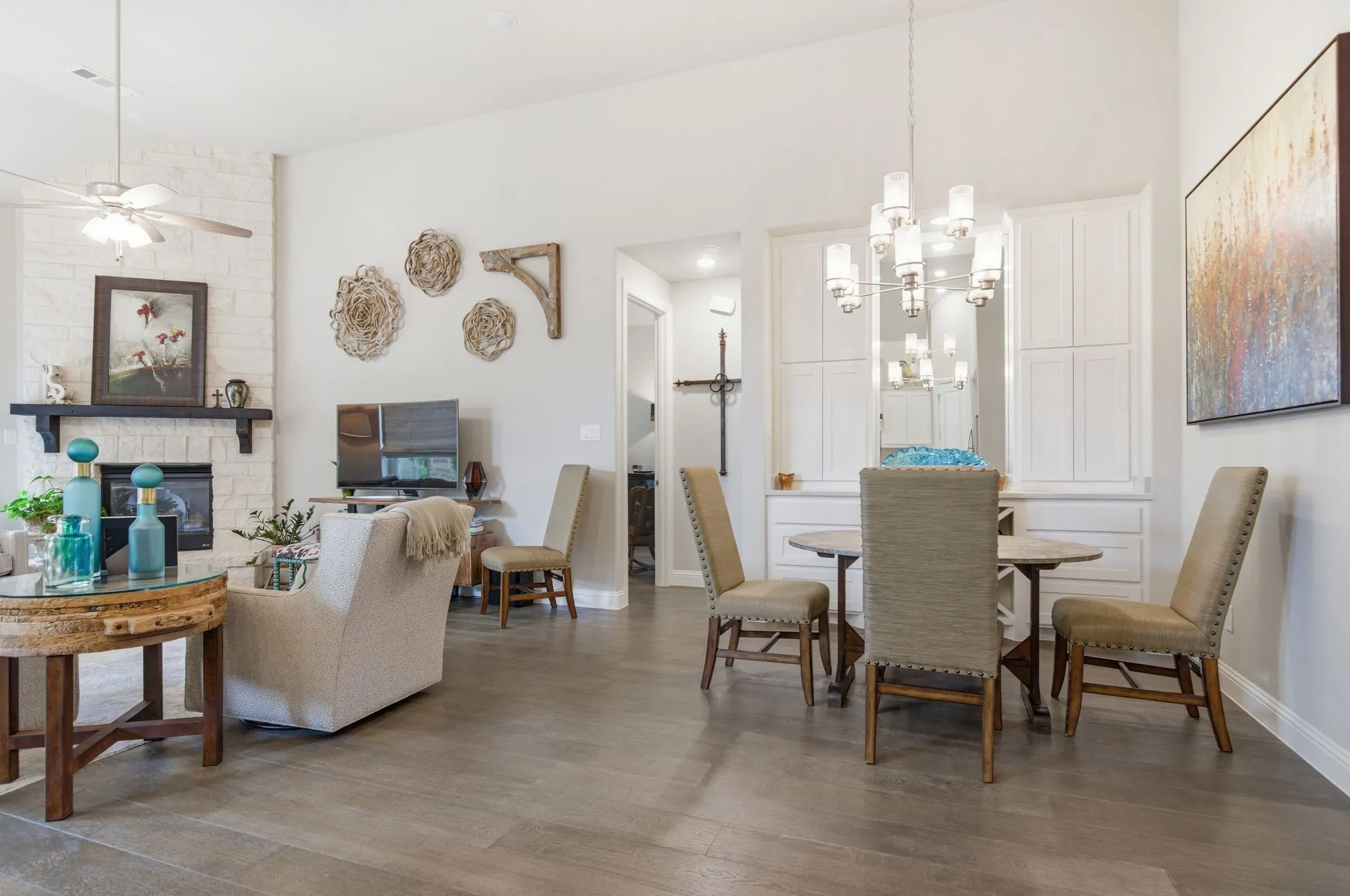 Single Family Residence For Sale in Denton County , 1605 Lavender Lane, Argyle, Texas 76226, 4 Bedroom, 3 Bathroom, 2 Garage spaces, 2,248 Sqft, built in 2020, mls#21356483, Real Estate Agent in Argyle, Homes For Sale in Denton county, Homes For Sale in Argyle, Realtor in Argyle Texas, Real Estate Brokerage Independent Realty Texas, Luminita Cordes Realtor