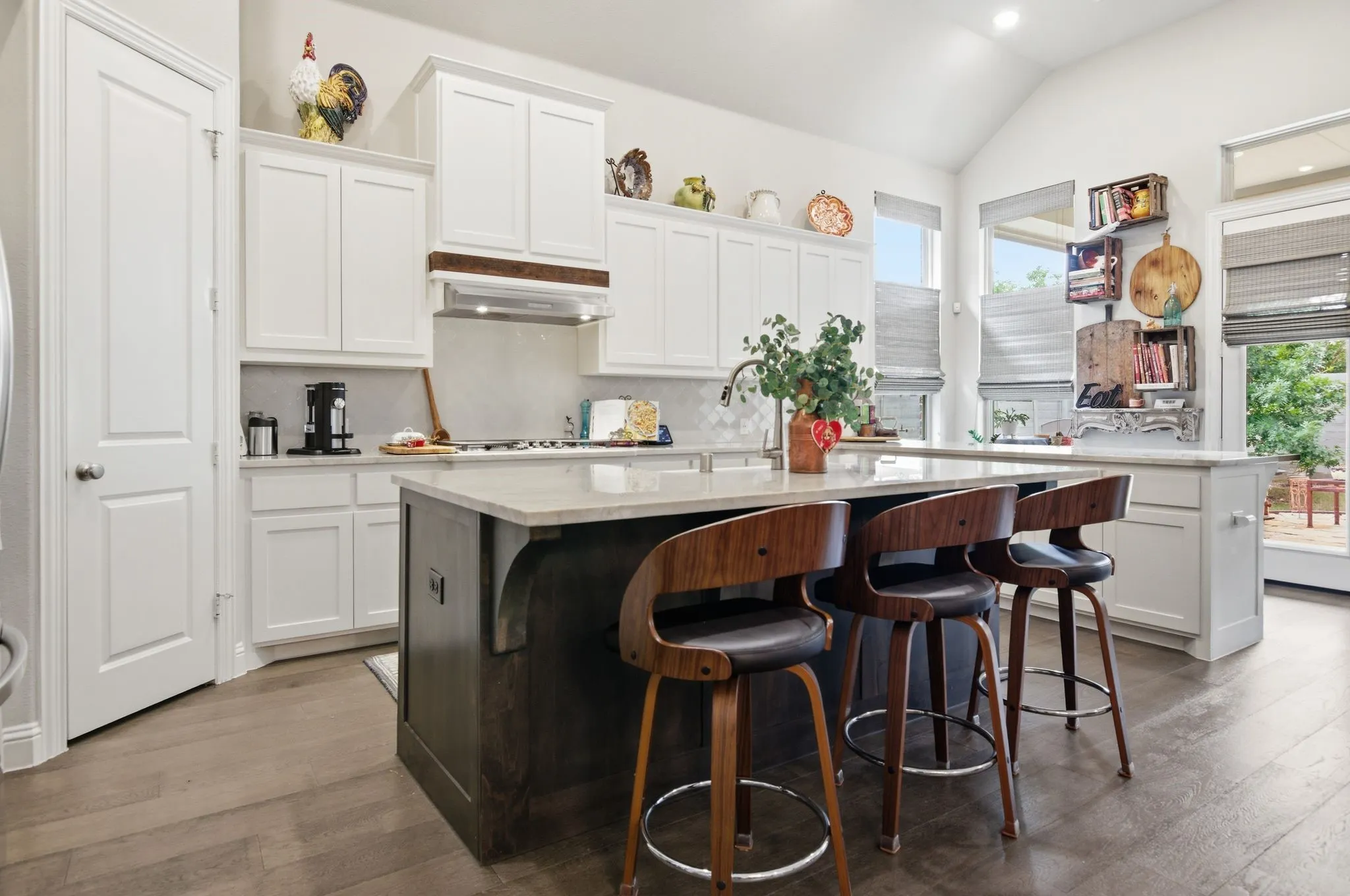 Single Family Residence For Sale in Denton County , 1605 Lavender Lane, Argyle, Texas 76226, 4 Bedroom, 3 Bathroom, 2 Garage spaces, 2,248 Sqft, built in 2020, mls#21356483, Real Estate Agent in Argyle, Homes For Sale in Denton county, Homes For Sale in Argyle, Realtor in Argyle Texas, Real Estate Brokerage Independent Realty Texas, Luminita Cordes Realtor