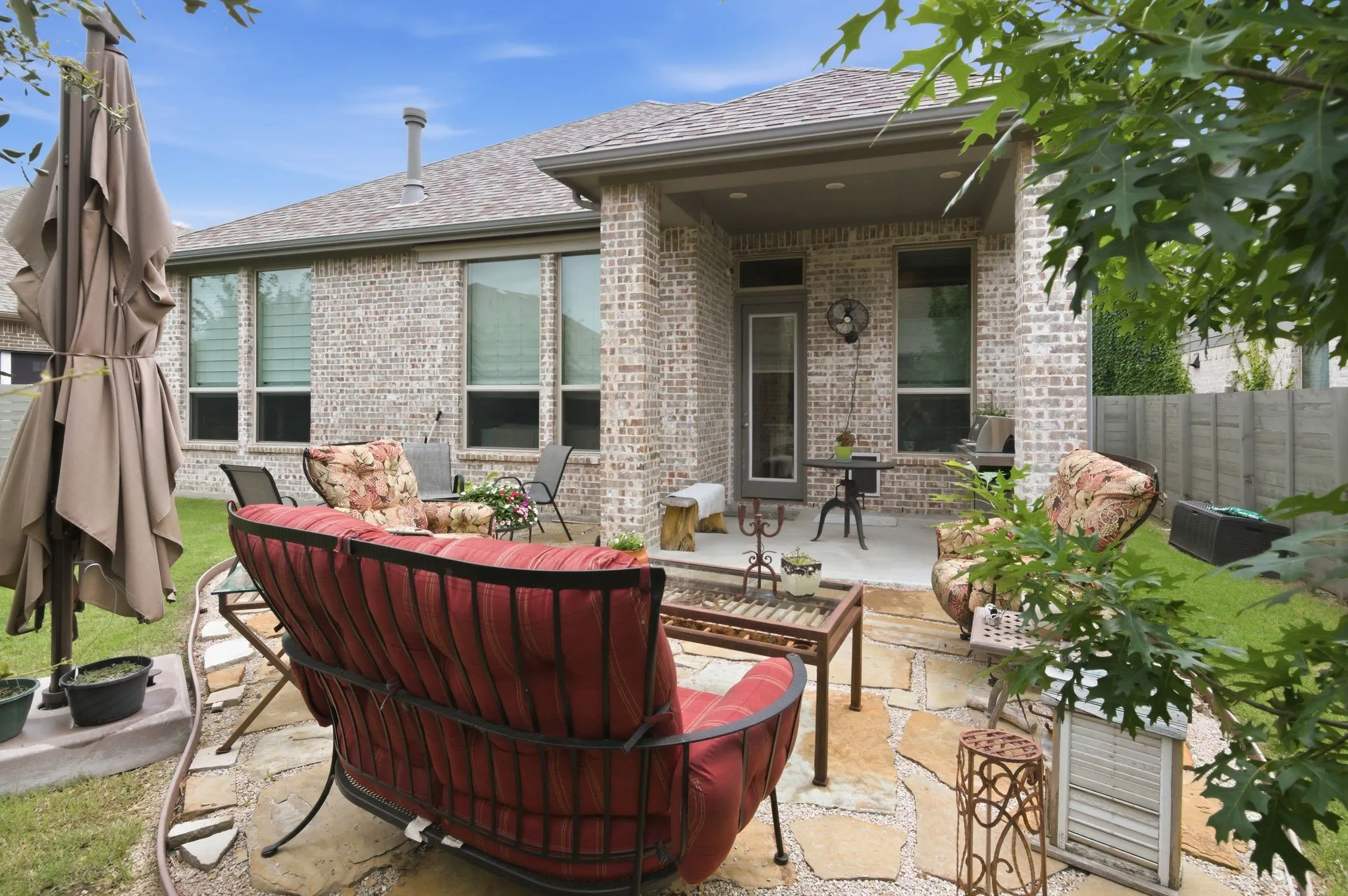 Single Family Residence For Sale in Denton County , 1605 Lavender Lane, Argyle, Texas 76226, 4 Bedroom, 3 Bathroom, 2 Garage spaces, 2,248 Sqft, built in 2020, mls#21356483, Real Estate Agent in Argyle, Homes For Sale in Denton county, Homes For Sale in Argyle, Realtor in Argyle Texas, Real Estate Brokerage Independent Realty Texas, Luminita Cordes Realtor