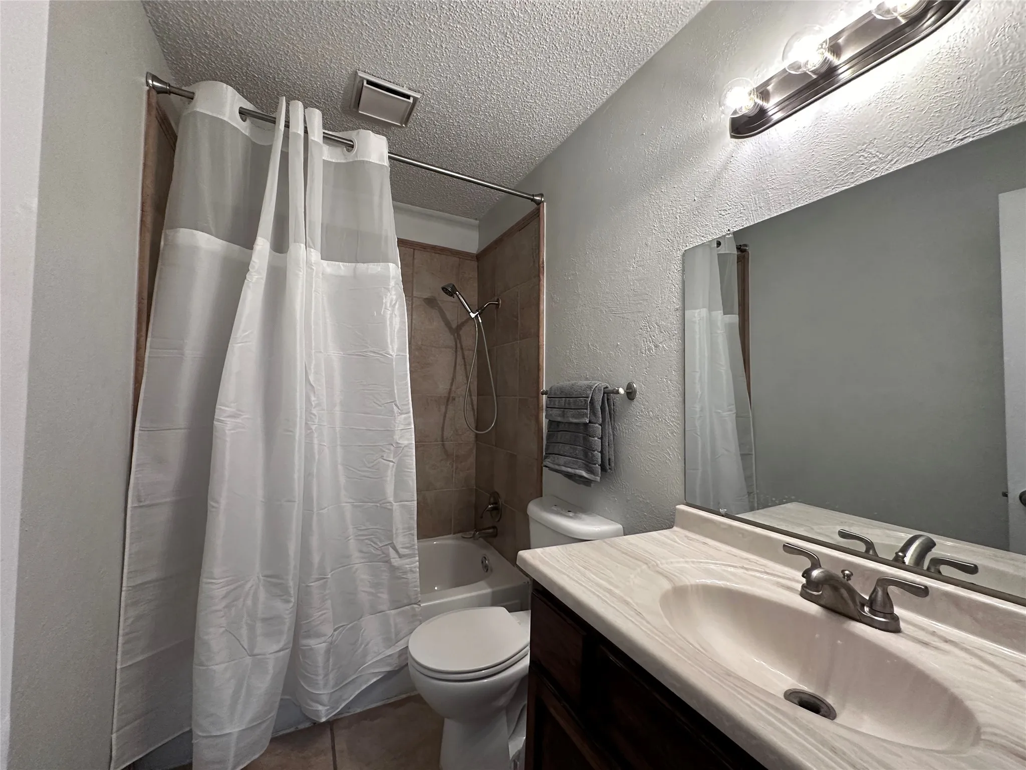 Hall Bathroom