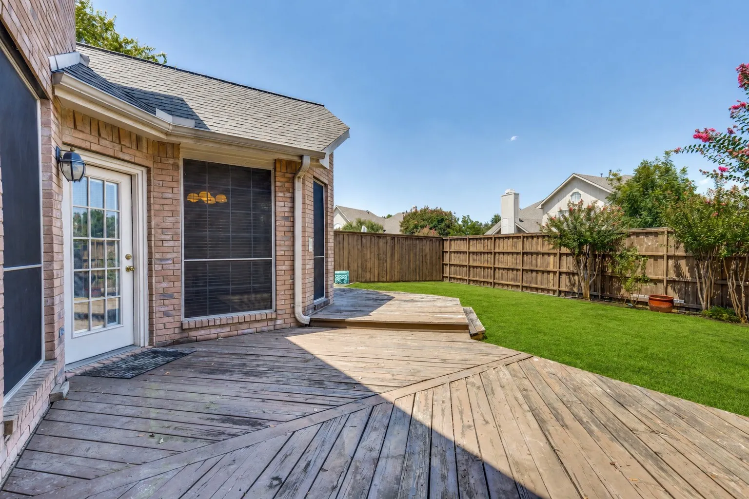 Single Family Residence For Sale in Dallas County , 122 Ridgewood Drive, Coppell, Texas 75019, 5 Bedroom, 4 Bathroom, 2 Garage spaces, 3,844 Sqft, built in 1995, mls#21357726, Real Estate Agent in Coppell, Homes For Sale in Dallas county, Homes For Sale in Coppell, Realtor in Coppell Texas, Real Estate Brokerage Independent Realty Texas, Luminita Cordes Realtor