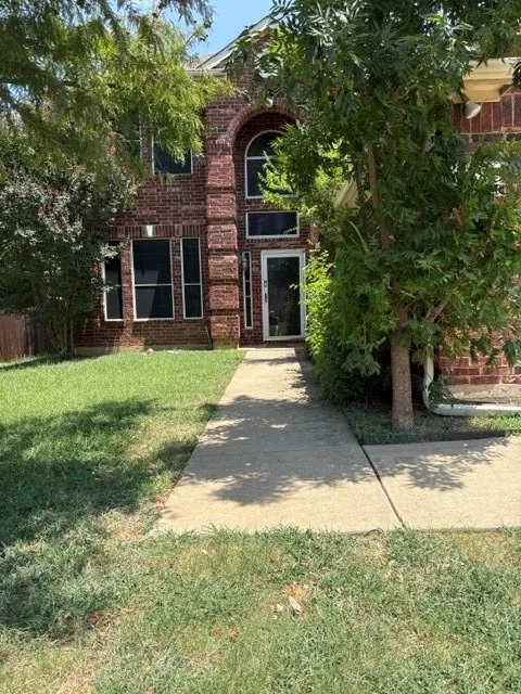 Single Family Residence For Rent in Denton County , 508 BRIAROAKS Drive, Lake Dallas, Texas 75065, 4 Bedroom, 4 Bathroom, 2 Garage spaces, 2,483 Sqft, built in 2002, mls#21359410, Real Estate Agent in Lake Dallas, Homes For Rent in Denton county, Homes For Rent in Lake Dallas, Realtor in Lake Dallas Texas, Real Estate Brokerage Independent Realty Texas, Luminita Cordes Realtor