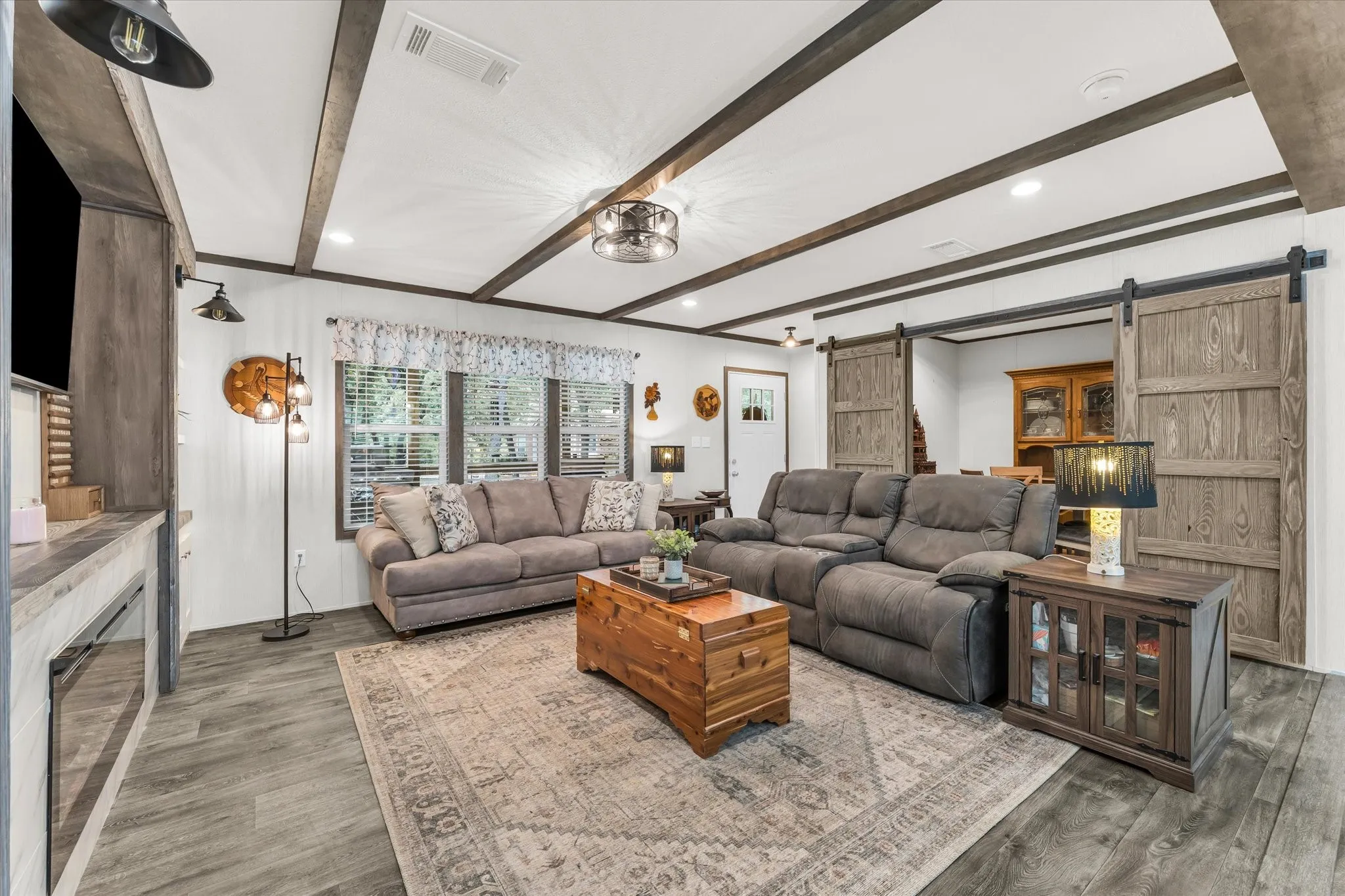 Manufactured Home For Sale in Hill County , 164 Hcr 2107, Whitney, Texas 76692, 3 Bedroom, 3 Bathroom, Garage spaces, 1,719 Sqft, built in 2023, mls#21359127, Real Estate Agent in Whitney, Homes For Sale in Hill county, Homes For Sale in Whitney, Realtor in Whitney Texas, Real Estate Brokerage Independent Realty Texas, Luminita Cordes Realtor