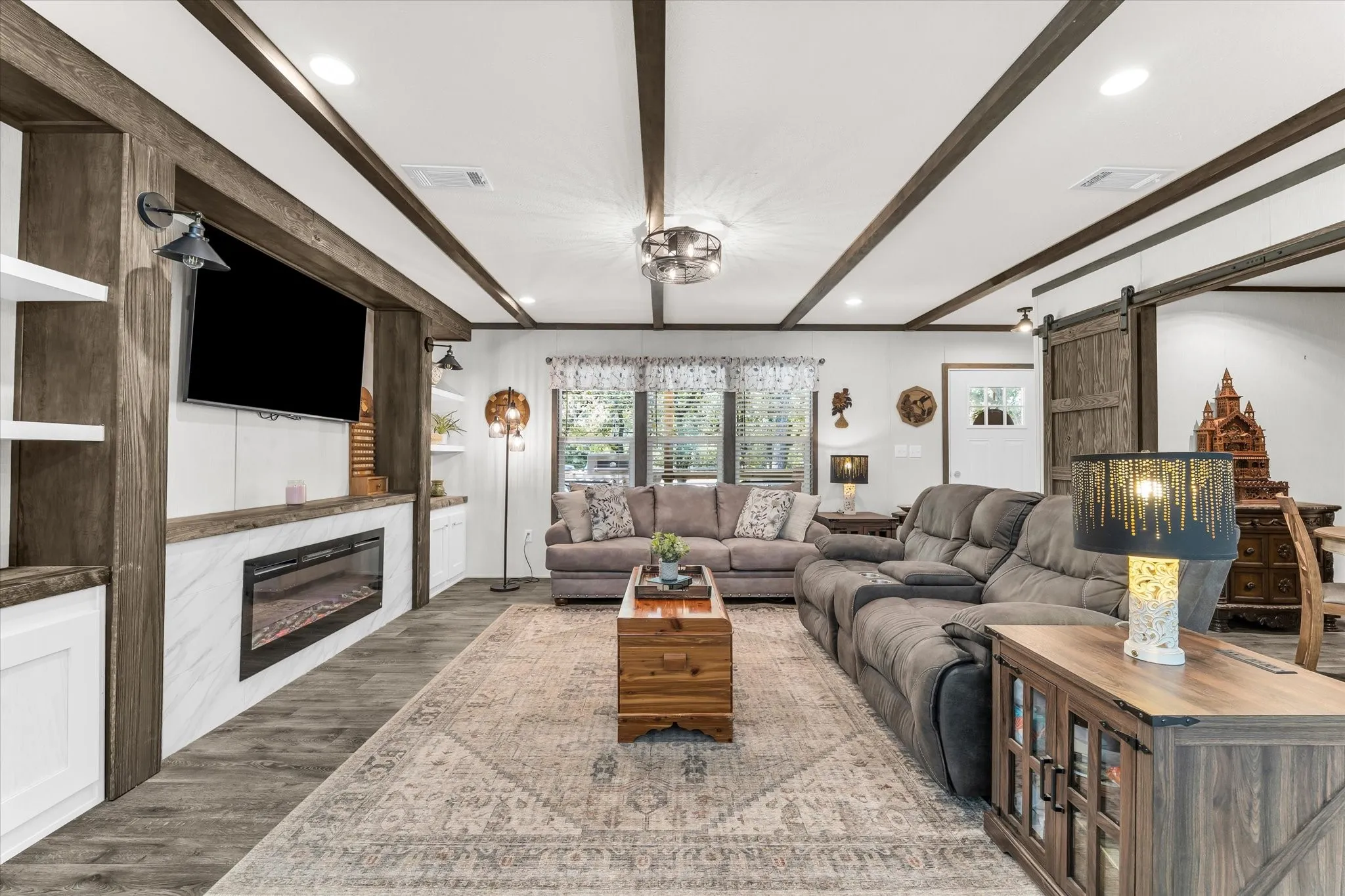 Manufactured Home For Sale in Hill County , 164 Hcr 2107, Whitney, Texas 76692, 3 Bedroom, 3 Bathroom, Garage spaces, 1,719 Sqft, built in 2023, mls#21359127, Real Estate Agent in Whitney, Homes For Sale in Hill county, Homes For Sale in Whitney, Realtor in Whitney Texas, Real Estate Brokerage Independent Realty Texas, Luminita Cordes Realtor