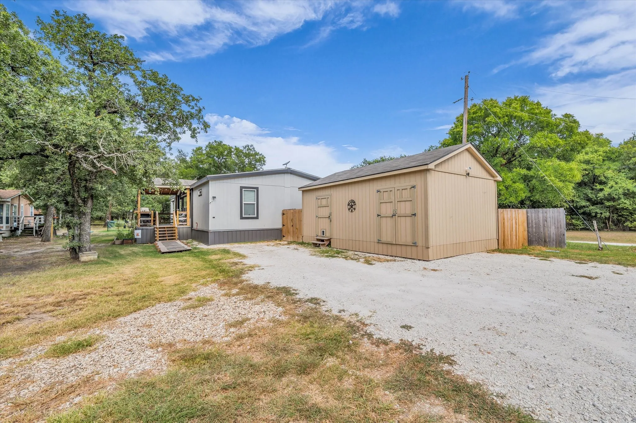 Manufactured Home For Sale in Hill County , 164 Hcr 2107, Whitney, Texas 76692, 3 Bedroom, 3 Bathroom, Garage spaces, 1,719 Sqft, built in 2023, mls#21359127, Real Estate Agent in Whitney, Homes For Sale in Hill county, Homes For Sale in Whitney, Realtor in Whitney Texas, Real Estate Brokerage Independent Realty Texas, Luminita Cordes Realtor