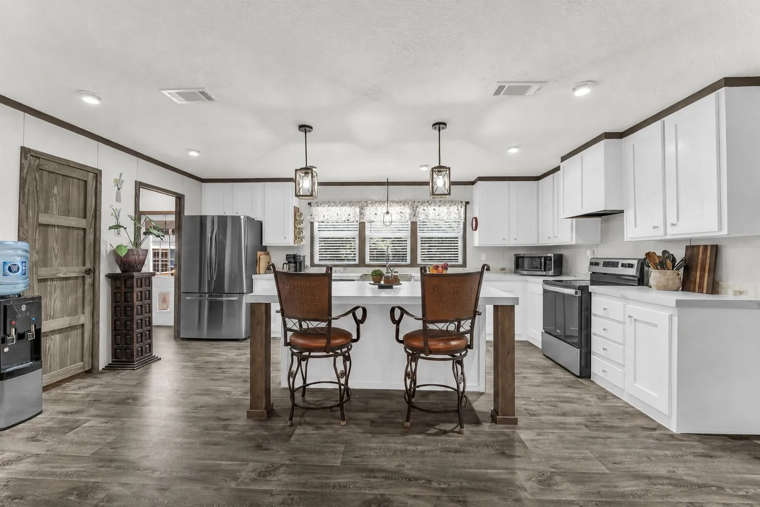 Manufactured Home For Sale in Hill County , 164 Hcr 2107, Whitney, Texas 76692, 3 Bedroom, 3 Bathroom, Garage spaces, 1,719 Sqft, built in 2023, mls#21359127, Real Estate Agent in Whitney, Homes For Sale in Hill county, Homes For Sale in Whitney, Realtor in Whitney Texas, Real Estate Brokerage Independent Realty Texas, Luminita Cordes Realtor