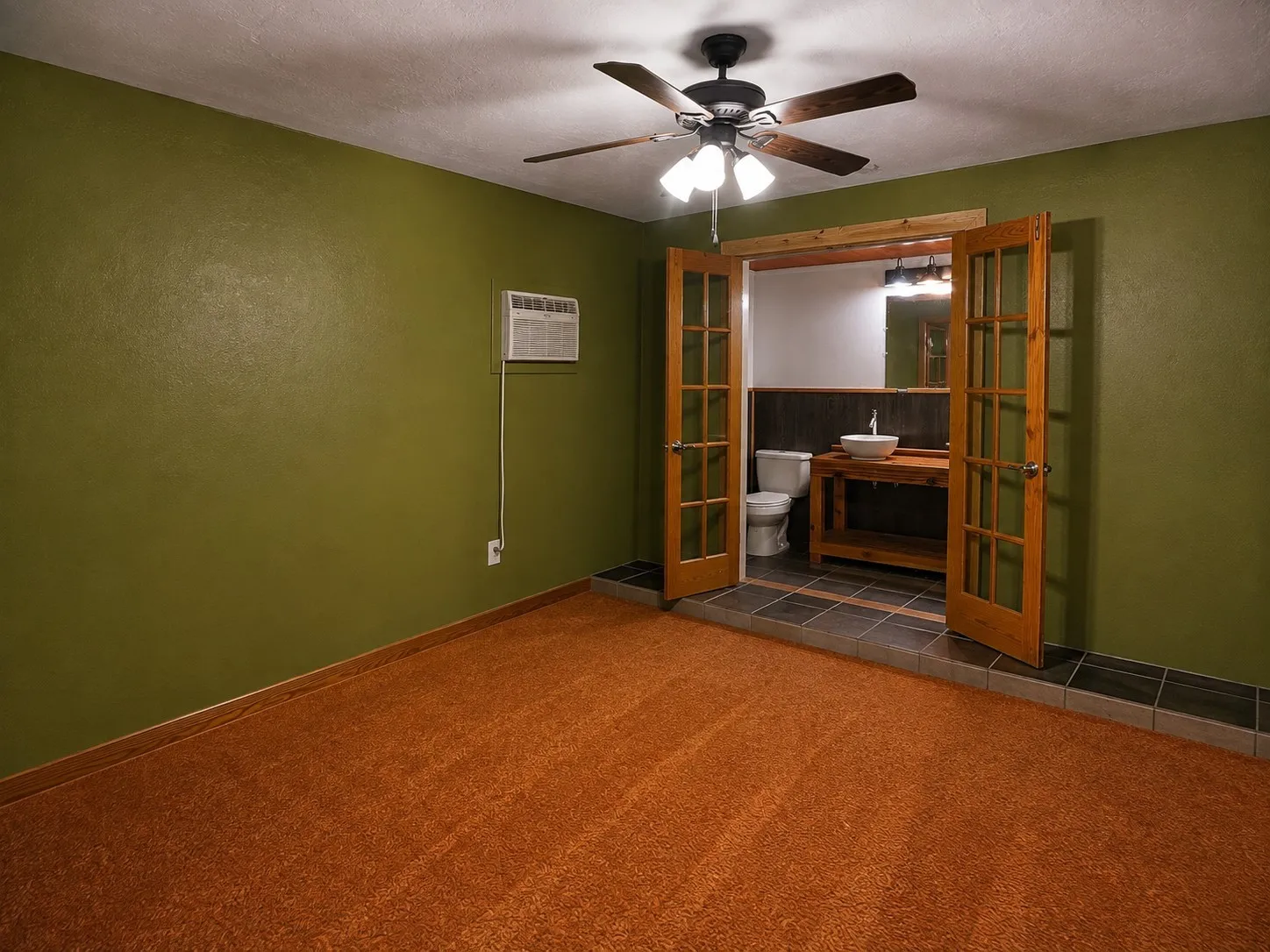 Large Primary Bedroom