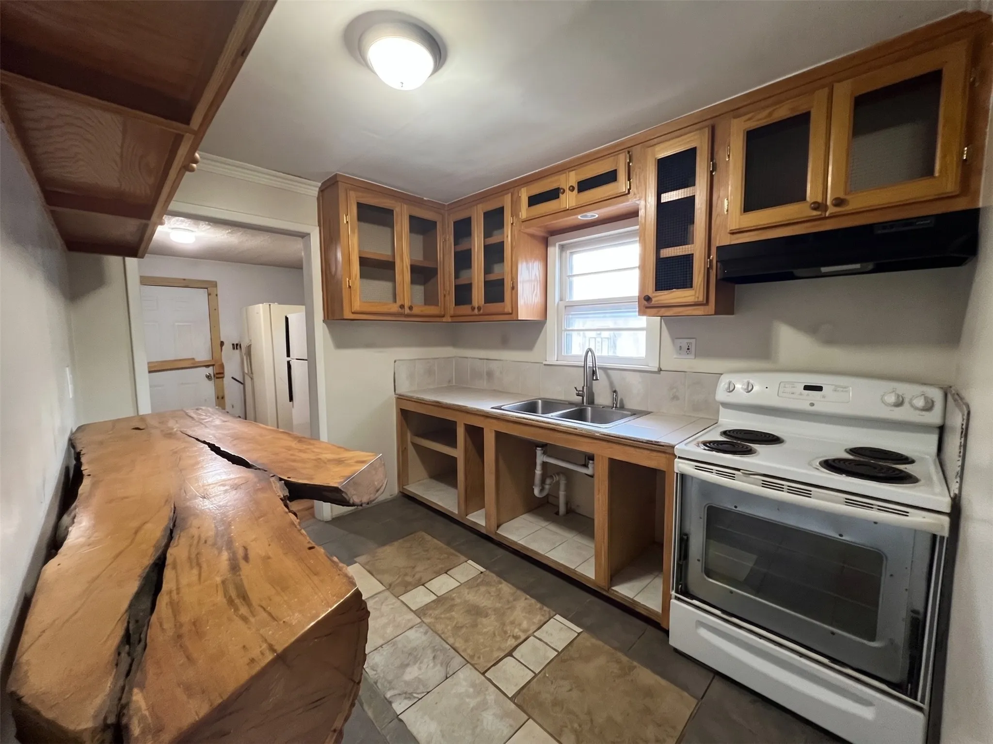Kitchen with lots of cabinet space