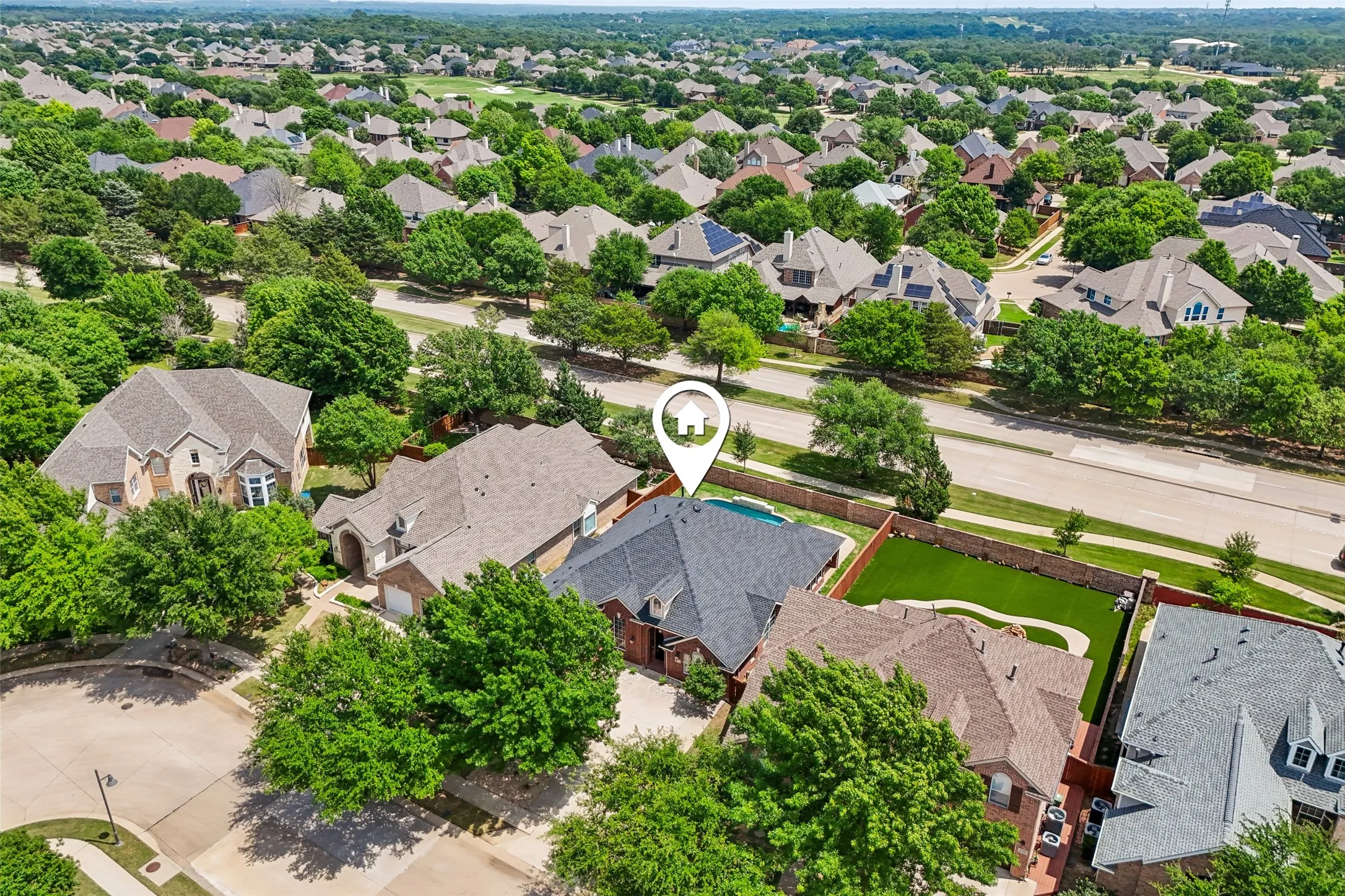 Single Family Residence For Rent in Denton County , 8330 Elena Drive, Lantana, Texas 76226, 3 Bedroom, 2 Bathroom, 2 Garage spaces, 2,508 Sqft, built in 2002, mls#21359418, Real Estate Agent in Lantana, Homes For Rent in Denton county, Homes For Rent in Lantana, Realtor in Lantana Texas, Real Estate Brokerage Independent Realty Texas, Luminita Cordes Realtor