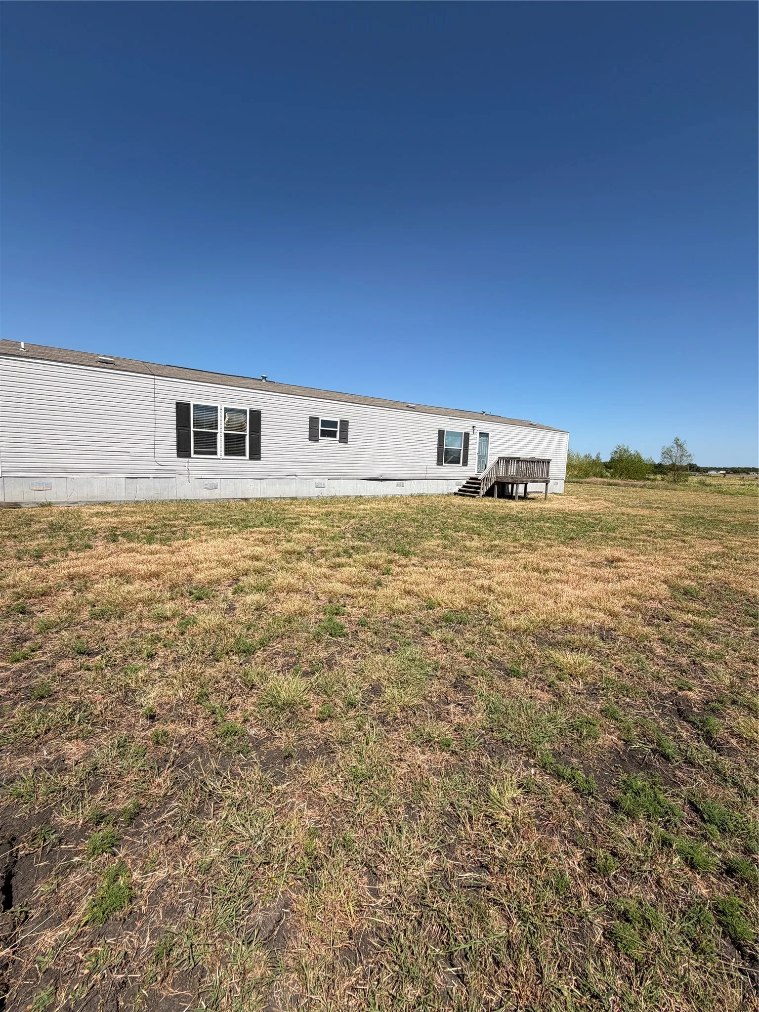 Manufactured Home For Sale in Fannin County , 408 County Road 4415, Whitewright, Texas 75491, 3 Bedroom, 2 Bathroom, Garage spaces, 1,360 Sqft, built in 2015, mls#21357189, Real Estate Agent in Whitewright, Homes For Sale in Fannin county, Homes For Sale in Whitewright, Realtor in Whitewright Texas, Real Estate Brokerage Independent Realty Texas, Luminita Cordes Realtor