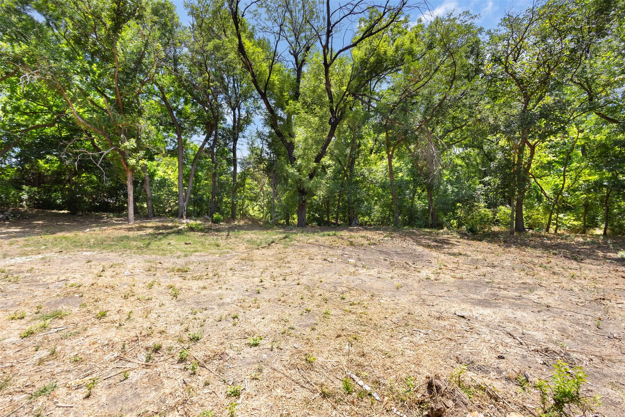 Improved Land For Sale in Ellis County , 261 Rocky Drive, Waxahachie, Texas 75167, 0, 0, Garage spaces, 0 Sqft, built in 2005, mls#21358137, Real Estate Agent in Waxahachie, Homes For Sale in Ellis county, Homes For Sale in Waxahachie, Realtor in Waxahachie Texas, Real Estate Brokerage Independent Realty Texas, Luminita Cordes Realtor