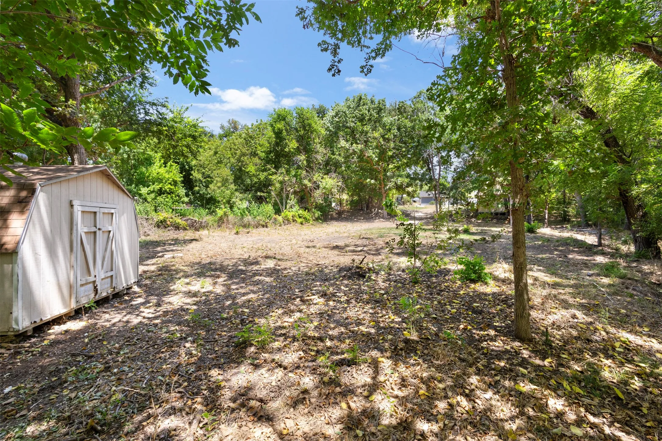 Improved Land For Sale in Ellis County , 261 Rocky Drive, Waxahachie, Texas 75167, 0, 0, Garage spaces, 0 Sqft, built in 2005, mls#21358137, Real Estate Agent in Waxahachie, Homes For Sale in Ellis county, Homes For Sale in Waxahachie, Realtor in Waxahachie Texas, Real Estate Brokerage Independent Realty Texas, Luminita Cordes Realtor