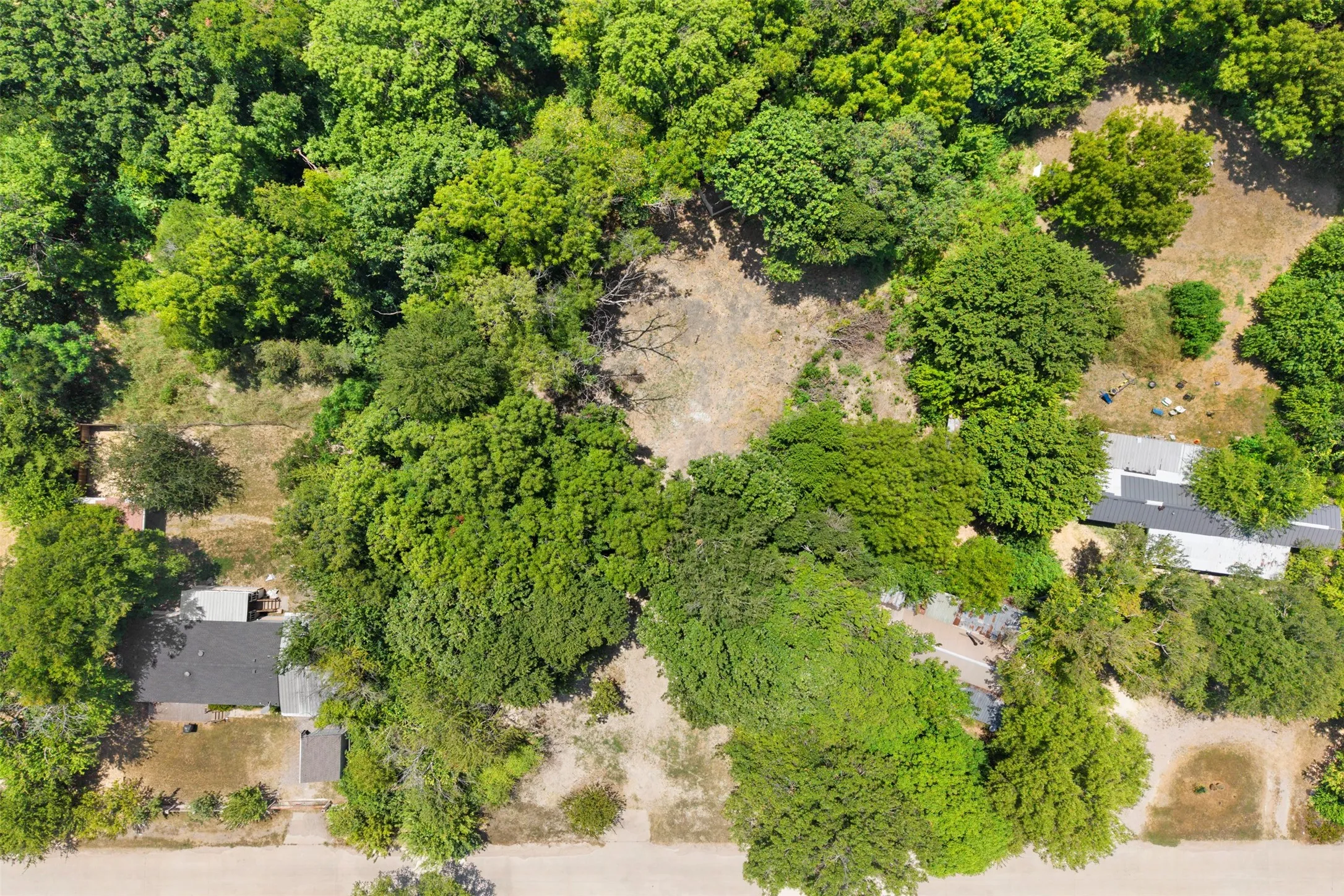 Improved Land For Sale in Ellis County , 261 Rocky Drive, Waxahachie, Texas 75167, 0, 0, Garage spaces, 0 Sqft, built in 2005, mls#21358137, Real Estate Agent in Waxahachie, Homes For Sale in Ellis county, Homes For Sale in Waxahachie, Realtor in Waxahachie Texas, Real Estate Brokerage Independent Realty Texas, Luminita Cordes Realtor