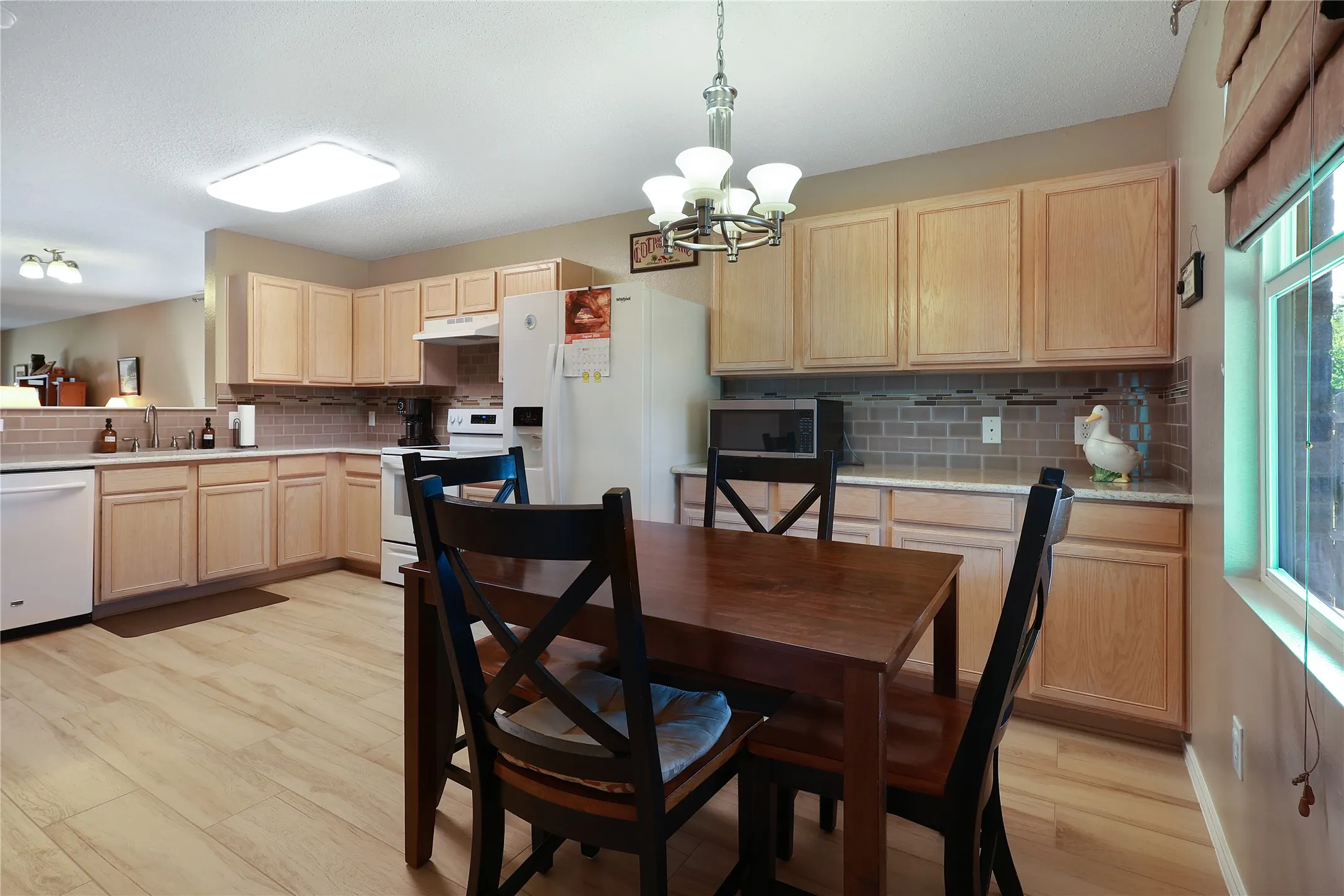 Single Family Residence For Sale in Collin County , 1121 Batt Masterson Drive, Anna, Texas 75409, 3 Bedroom, 2 Bathroom, 2 Garage spaces, 1,868 Sqft, built in 2005, mls#21356237, Real Estate Agent in Anna, Homes For Sale in Collin county, Homes For Sale in Anna, Realtor in Anna Texas, Real Estate Brokerage Independent Realty Texas, Luminita Cordes Realtor