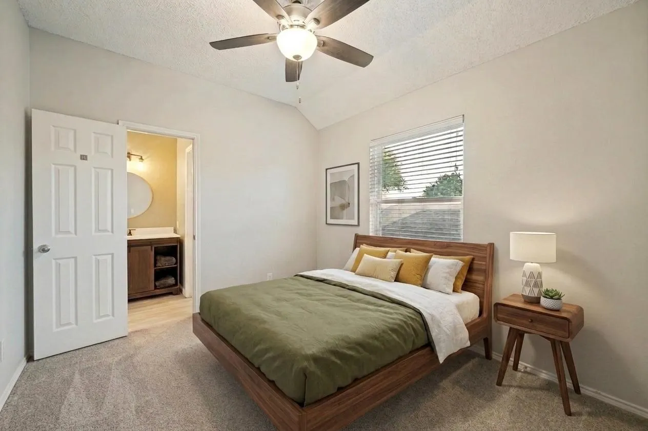 Single Family Residence For Sale in Denton County , 1624 Highdale Court, Flower Mound, Texas 75028, 3 Bedroom, 3 Bathroom, 2 Garage spaces, 1,977 Sqft, built in 1993, mls#21358431, Real Estate Agent in Flower Mound, Homes For Sale in Denton county, Homes For Sale in Flower Mound, Realtor in Flower Mound Texas, Real Estate Brokerage Independent Realty Texas, Luminita Cordes Realtor