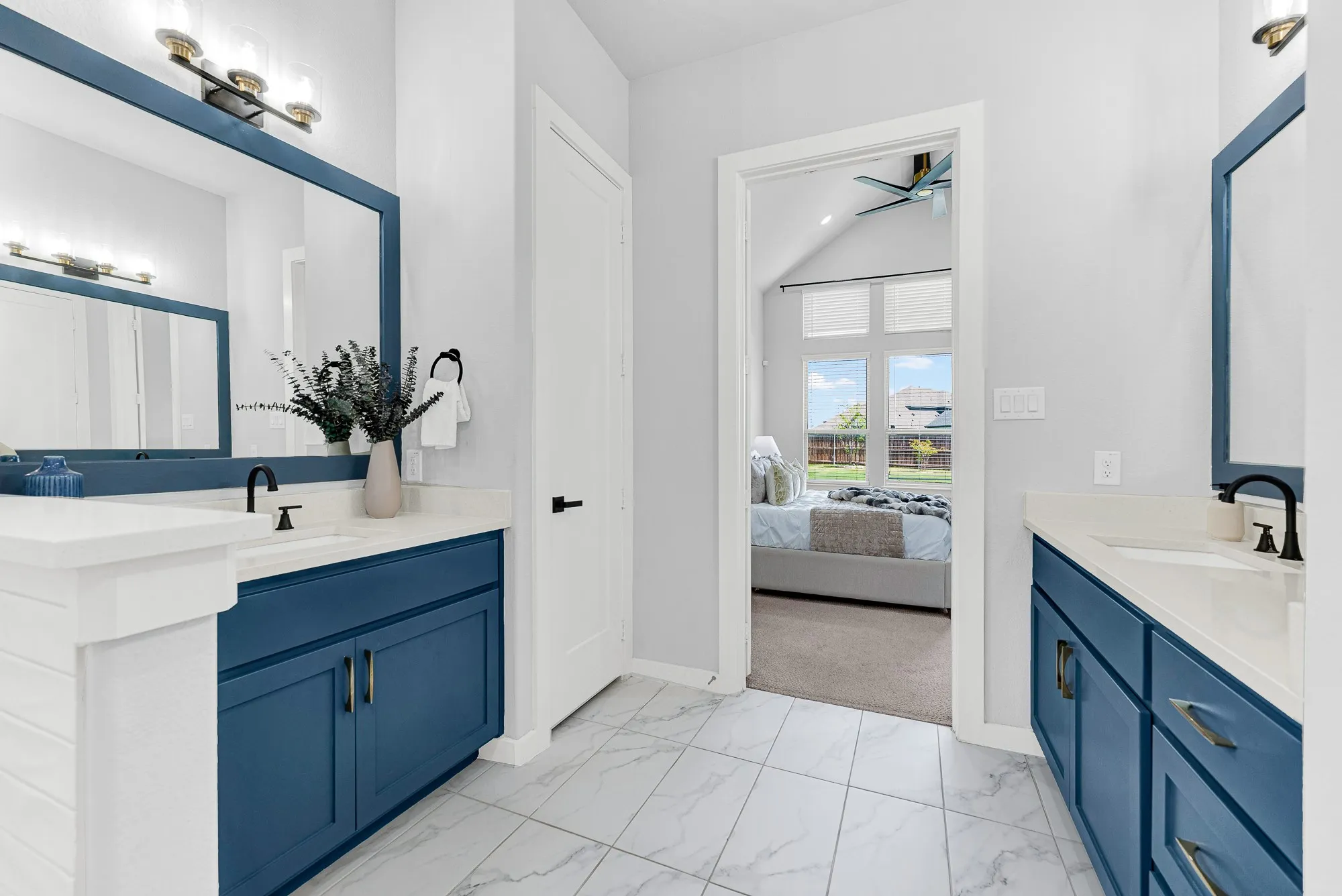 Single Family Residence For Sale in Denton County , 3567 Rustic Oak Drive, Frisco, Texas 75033, 5 Bedroom, 5 Bathroom, 2 Garage spaces, 3,961 Sqft, built in 2021, mls#21359419, Real Estate Agent in Frisco, Homes For Sale in Denton county, Homes For Sale in Frisco, Realtor in Frisco Texas, Real Estate Brokerage Independent Realty Texas, Luminita Cordes Realtor
