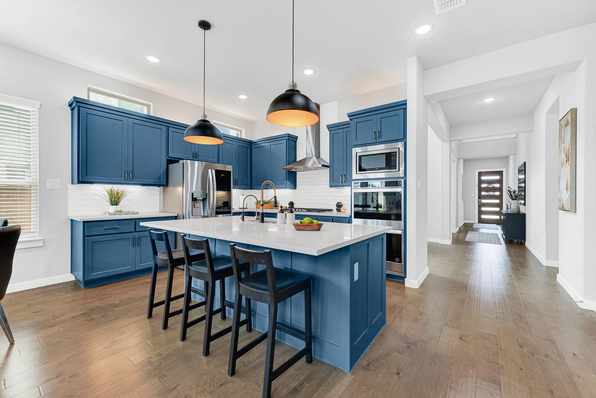 Single Family Residence For Sale in Denton County , 3567 Rustic Oak Drive, Frisco, Texas 75033, 5 Bedroom, 5 Bathroom, 2 Garage spaces, 3,961 Sqft, built in 2021, mls#21359419, Real Estate Agent in Frisco, Homes For Sale in Denton county, Homes For Sale in Frisco, Realtor in Frisco Texas, Real Estate Brokerage Independent Realty Texas, Luminita Cordes Realtor