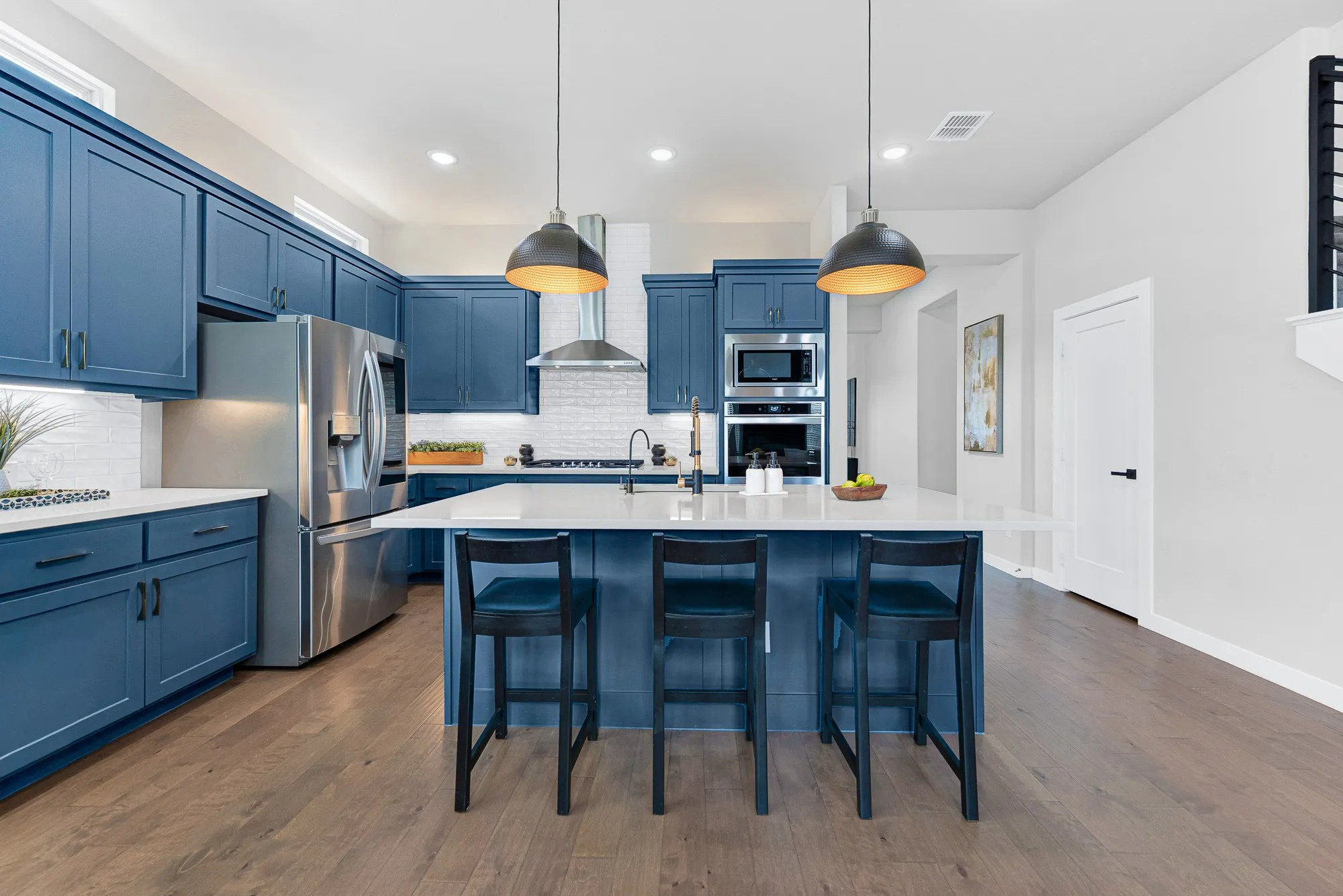 Single Family Residence For Sale in Denton County , 3567 Rustic Oak Drive, Frisco, Texas 75033, 5 Bedroom, 5 Bathroom, 2 Garage spaces, 3,961 Sqft, built in 2021, mls#21359419, Real Estate Agent in Frisco, Homes For Sale in Denton county, Homes For Sale in Frisco, Realtor in Frisco Texas, Real Estate Brokerage Independent Realty Texas, Luminita Cordes Realtor