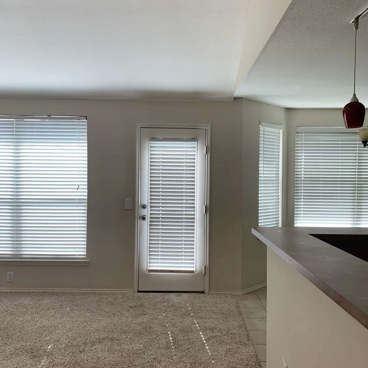 Single Family Residence For Rent in Collin County , 208 N Rolling Meadows Drive N, Wylie, Texas 75098, 3 Bedroom, 2 Bathroom, 2 Garage spaces, 1,633 Sqft, built in 2003, mls#21359436, Real Estate Agent in Wylie, Homes For Rent in Collin county, Homes For Rent in Wylie, Realtor in Wylie Texas, Real Estate Brokerage Independent Realty Texas, Luminita Cordes Realtor
