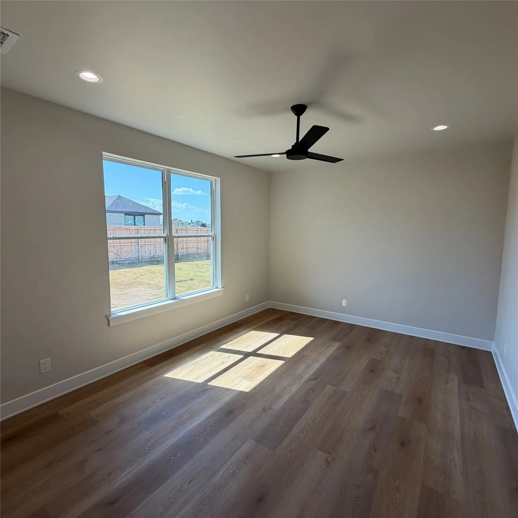 Single Family Residence For Rent in Taylor County , 7802 Enderby Lane, Abilene, Texas 79606, 5 Bedroom, 3 Bathroom, 2 Garage spaces, 2,700 Sqft, built in 2026, mls#21359441, Real Estate Agent in Abilene, Homes For Rent in Taylor county, Homes For Rent in Abilene, Realtor in Abilene Texas, Real Estate Brokerage Independent Realty Texas, Luminita Cordes Realtor