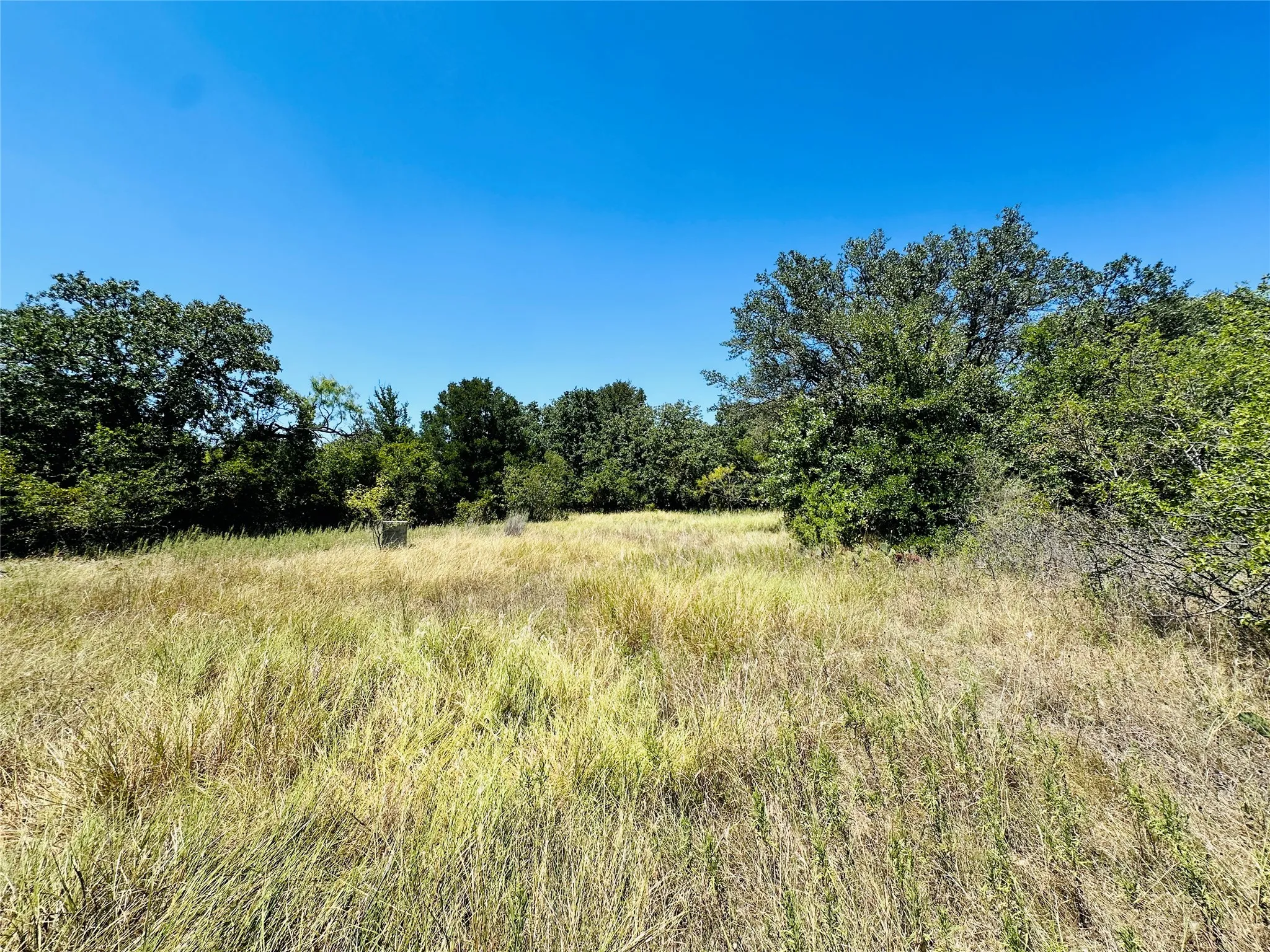 Single Family Residence For Sale in Brown County , 1020 Pleasant Valley Road, May, Texas 76857, 1 Bedroom, 1 Bathroom, Garage spaces, 576 Sqft, built in 2004, mls#21359378, Real Estate Agent in May, Homes For Sale in Brown county, Homes For Sale in May, Realtor in May Texas, Real Estate Brokerage Independent Realty Texas, Luminita Cordes Realtor