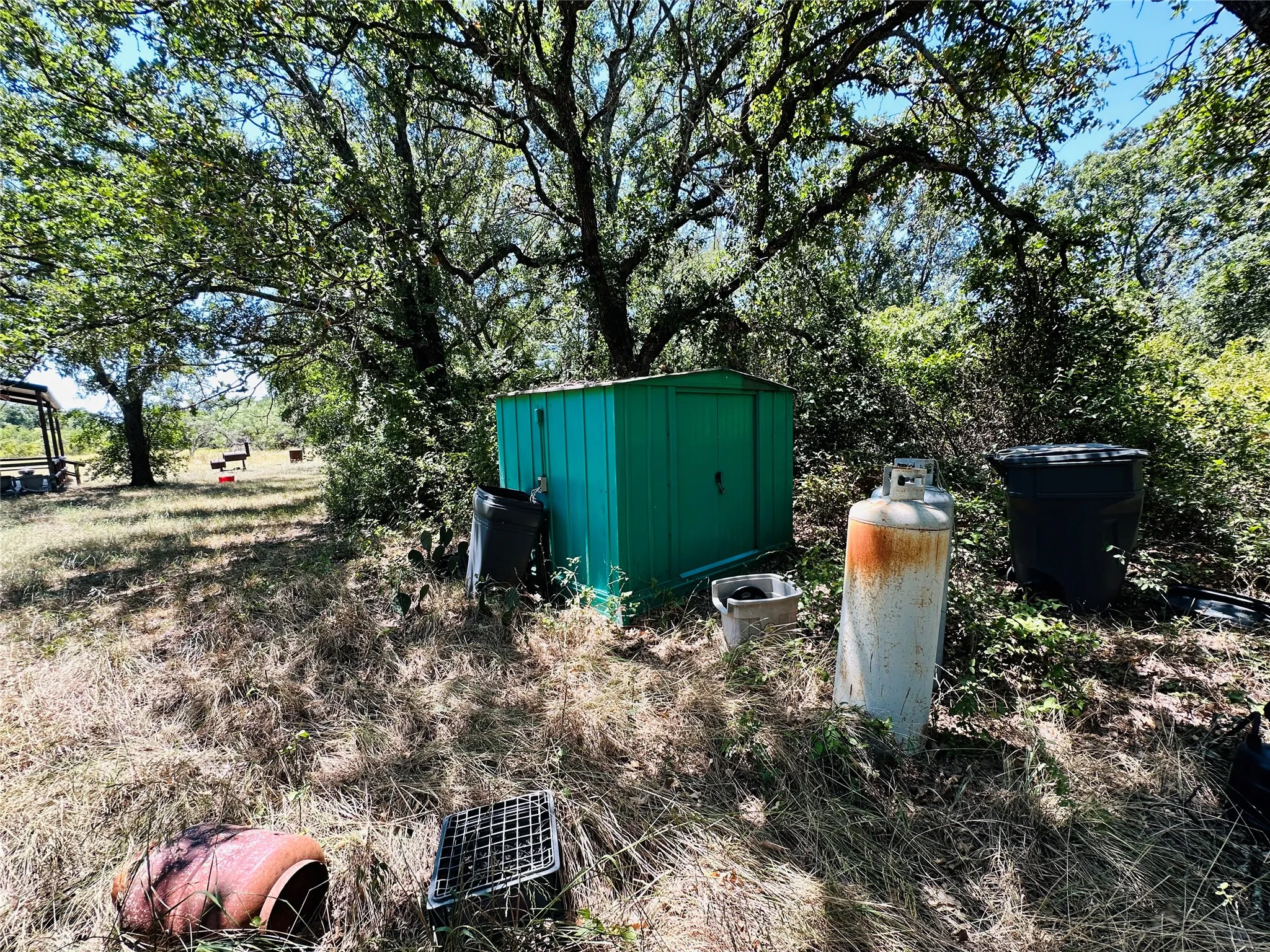 Single Family Residence For Sale in Brown County , 1020 Pleasant Valley Road, May, Texas 76857, 1 Bedroom, 1 Bathroom, Garage spaces, 576 Sqft, built in 2004, mls#21359378, Real Estate Agent in May, Homes For Sale in Brown county, Homes For Sale in May, Realtor in May Texas, Real Estate Brokerage Independent Realty Texas, Luminita Cordes Realtor