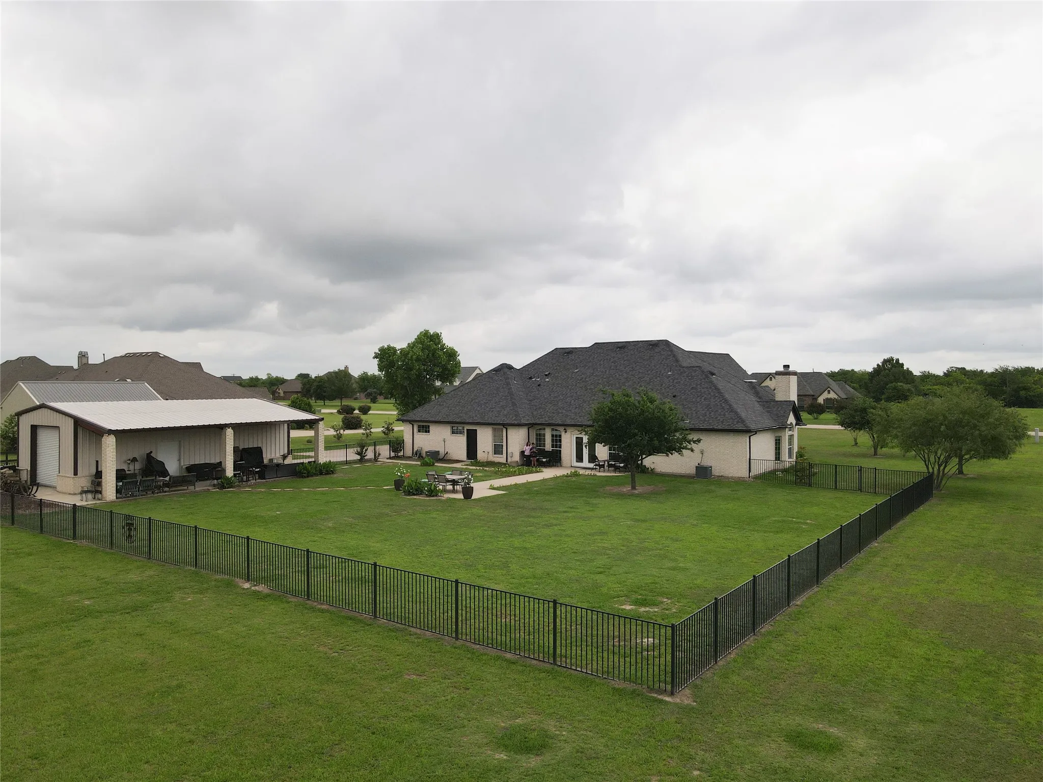 Single Family Residence For Rent in Rockwall County , 624 Horseshoe Bend, Royse City, Texas 75189, 5 Bedroom, 4 Bathroom, 3 Garage spaces, 2,957 Sqft, built in 2004, mls#21350837, Real Estate Agent in Royse City, Homes For Rent in Rockwall county, Homes For Rent in Royse City, Realtor in Royse City Texas, Real Estate Brokerage Independent Realty Texas, Luminita Cordes Realtor