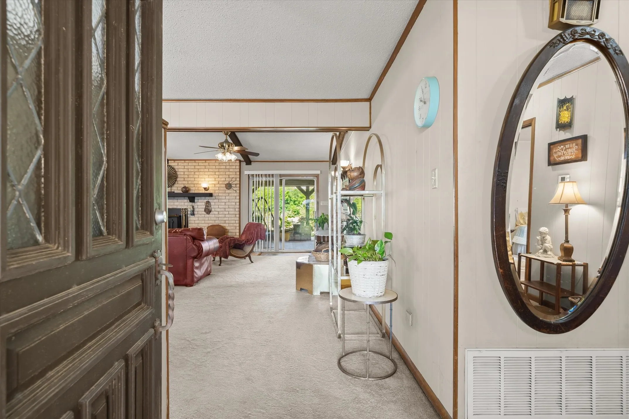 Single Family Residence For Sale in Van Zandt County , 600 VZ County Road 4930, Van, Texas 75790, 4 Bedroom, 3 Bathroom, 2 Garage spaces, 2,001 Sqft, built in 1973, mls#21358746, Real Estate Agent in Van, Homes For Sale in Van Zandt county, Homes For Sale in Van, Realtor in Van Texas, Real Estate Brokerage Independent Realty Texas, Luminita Cordes Realtor