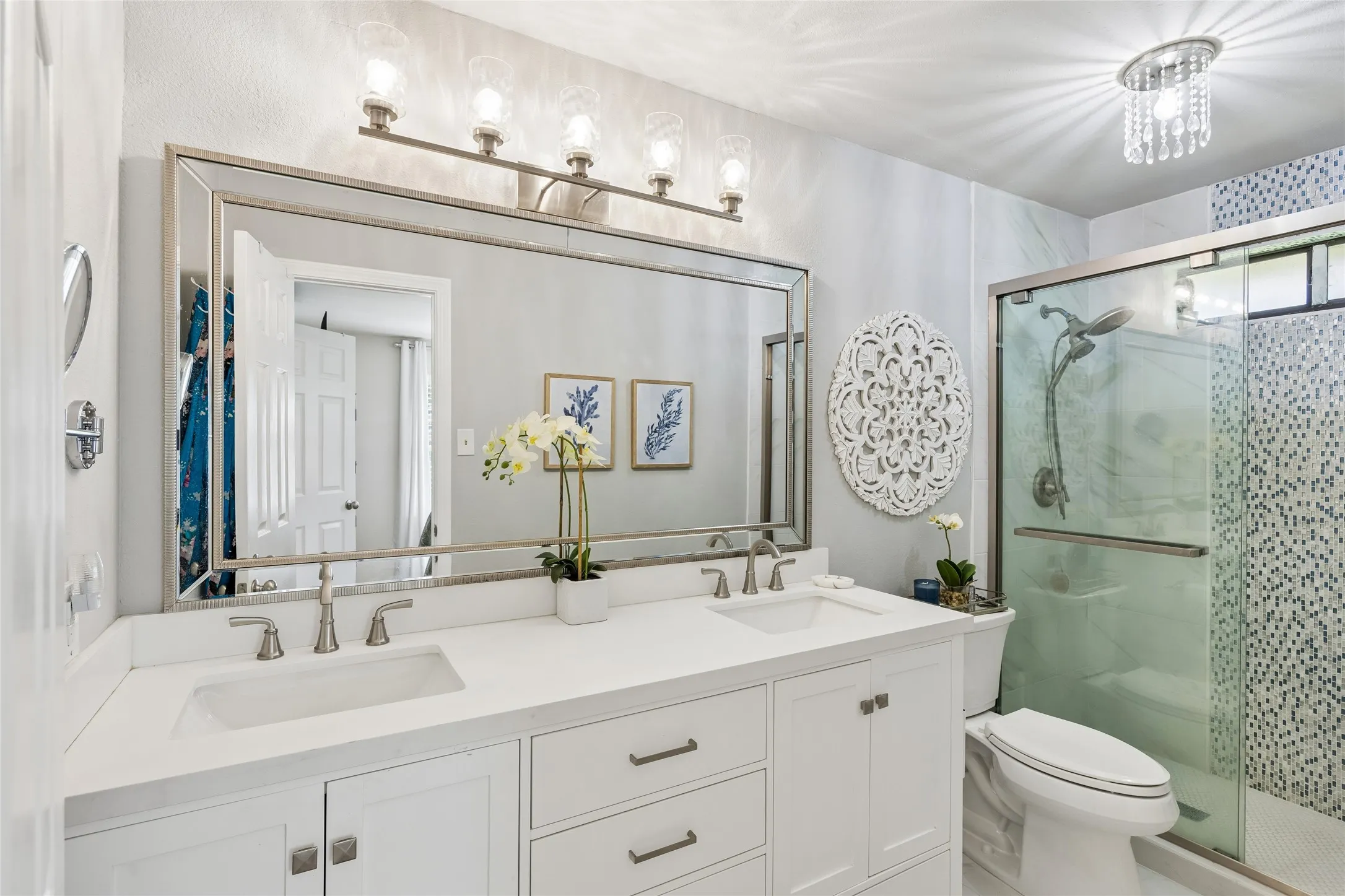 Primary bath- gorgeous shower