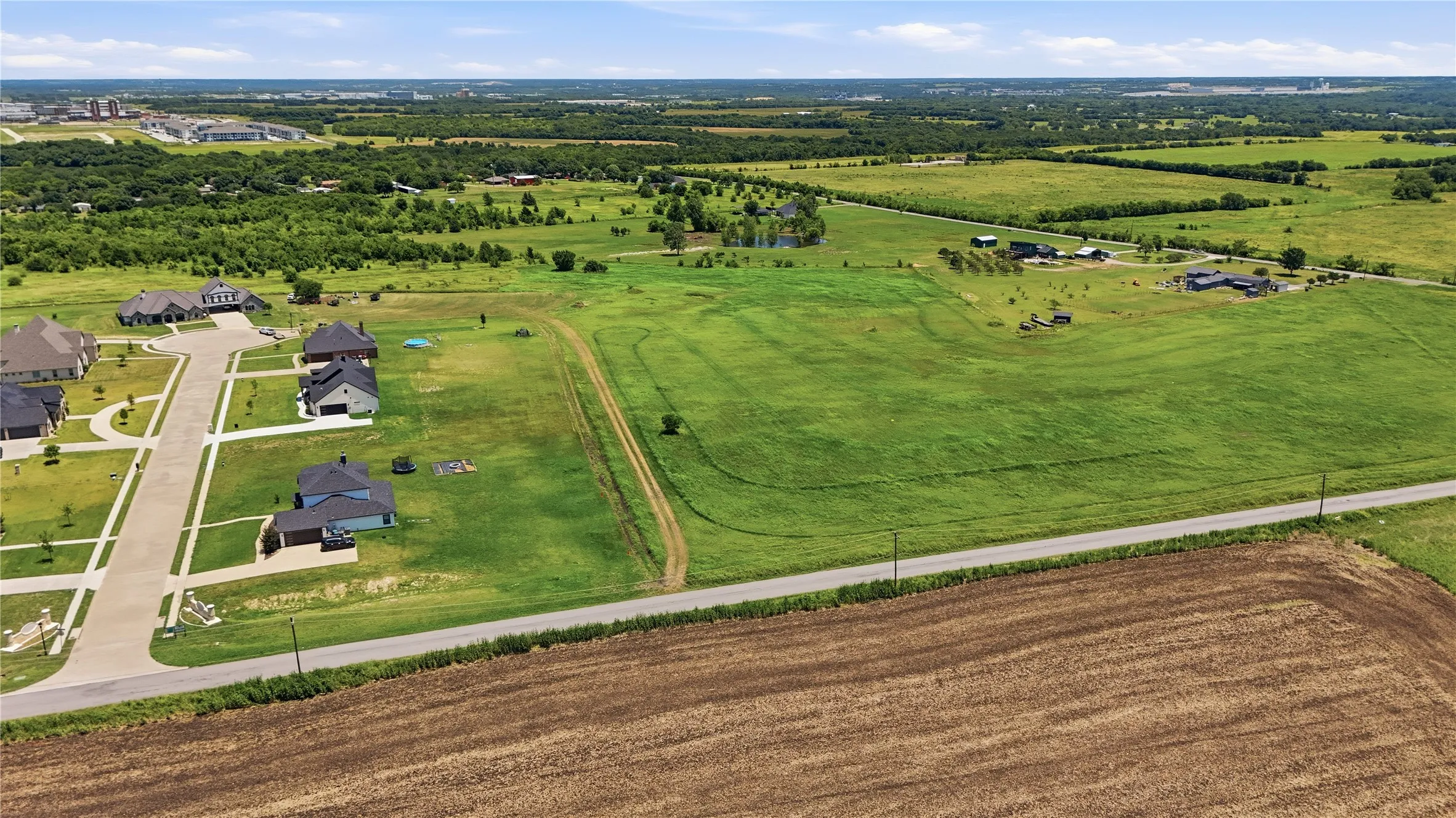 Unimproved Land For Sale in Grayson County , TBD FRIENDSHIP RD, Sherman, Texas 75092, 0, 0, Garage spaces, 0 Sqft, built in 0, mls#21333751, Real Estate Agent in Sherman, Homes For Sale in Grayson county, Homes For Sale in Sherman, Realtor in Sherman Texas, Real Estate Brokerage Independent Realty Texas, Luminita Cordes Realtor