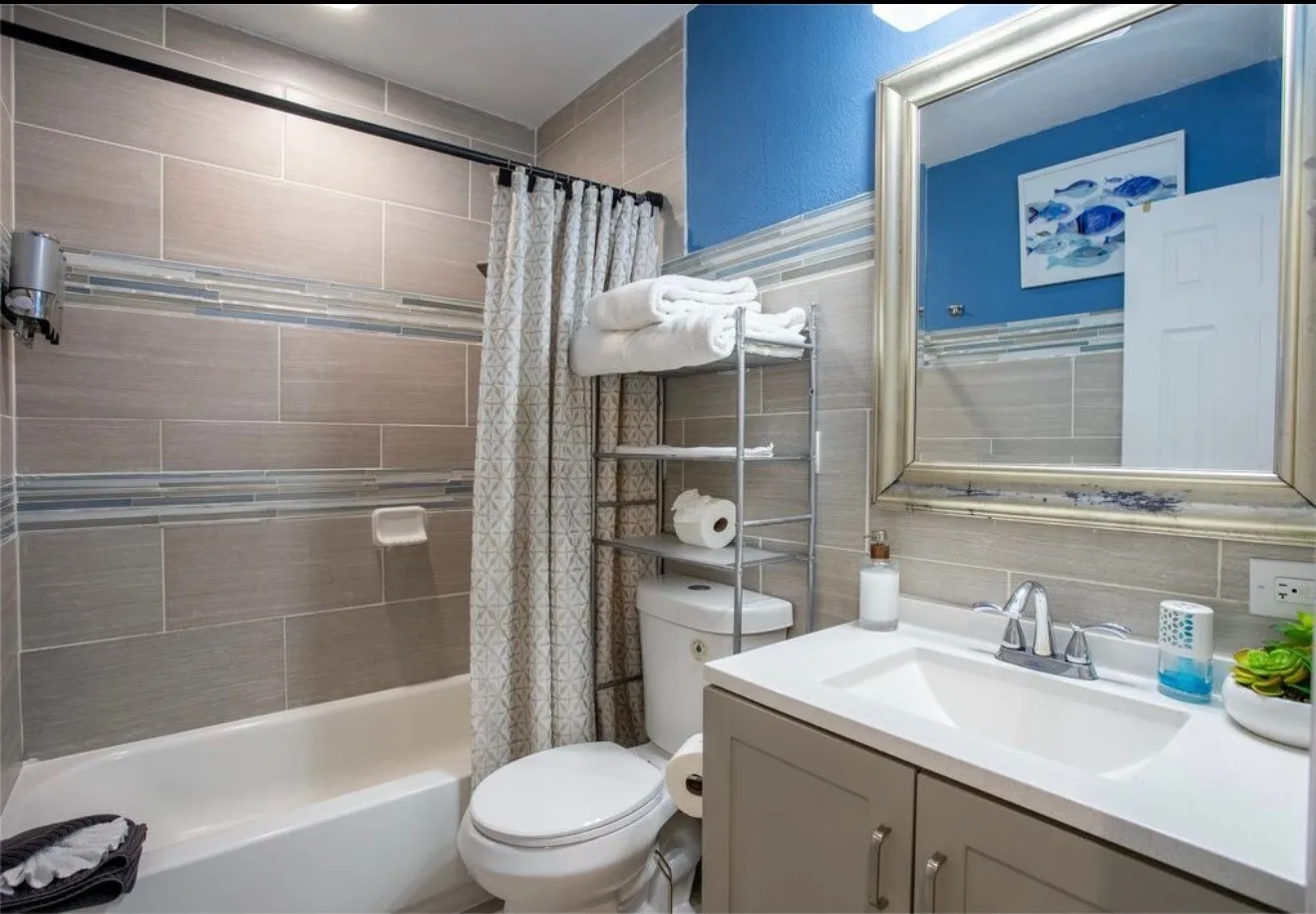 Single Family Residence For Sale in Dallas County , 641 Furlong Drive, Dallas, Texas 75211, 4 Bedroom, 2 Bathroom, Garage spaces, 1,440 Sqft, built in 1971, mls#21357235, Real Estate Agent in Dallas, Homes For Sale in Dallas county, Homes For Sale in Dallas, Realtor in Dallas Texas, Real Estate Brokerage Independent Realty Texas, Luminita Cordes Realtor