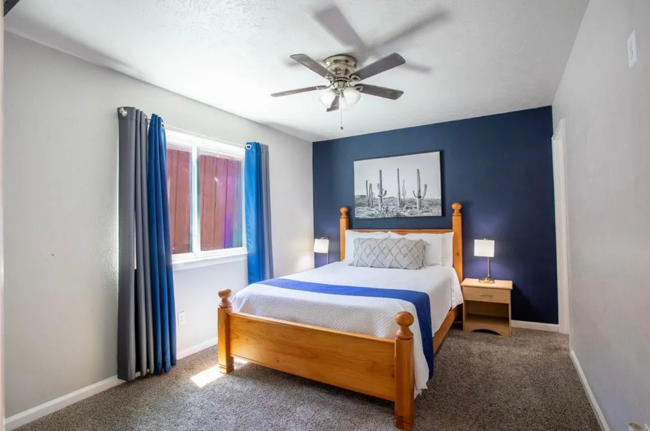 Single Family Residence For Sale in Dallas County , 641 Furlong Drive, Dallas, Texas 75211, 4 Bedroom, 2 Bathroom, Garage spaces, 1,440 Sqft, built in 1971, mls#21357235, Real Estate Agent in Dallas, Homes For Sale in Dallas county, Homes For Sale in Dallas, Realtor in Dallas Texas, Real Estate Brokerage Independent Realty Texas, Luminita Cordes Realtor