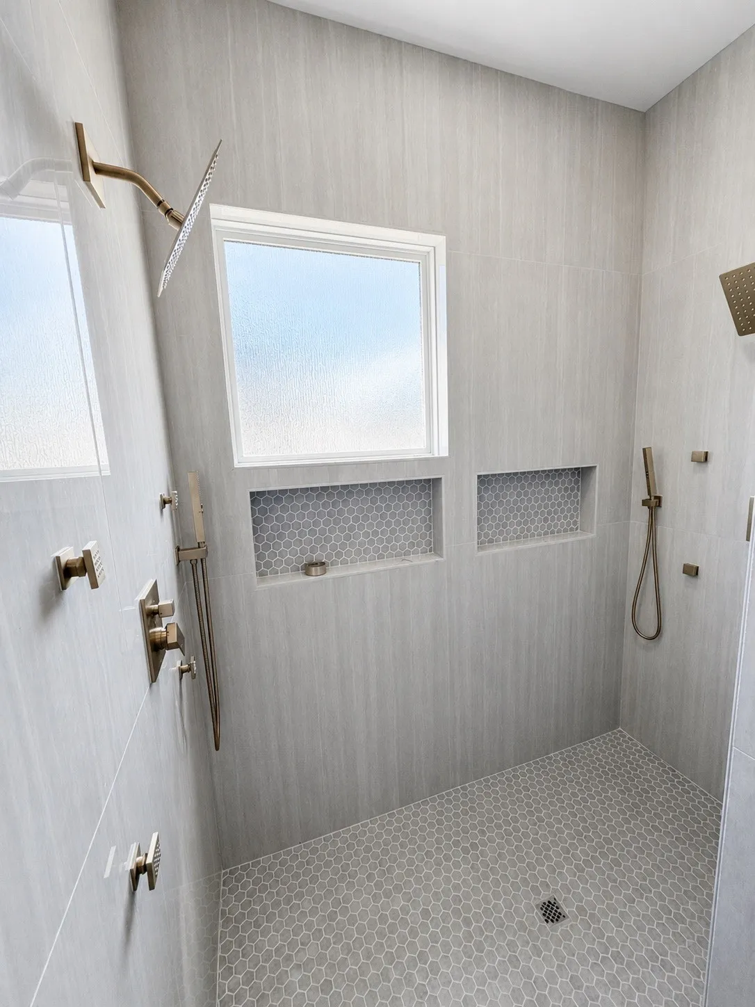 Tiled shower with dualMy Matrix
Search
Stats
Roster
Tax
Finance
Links
Market Reports
Input
FMLS IntraMatrix
OMNIHello, Kristen
Recent Searches
Add / Edit Photos for MLS#21359329
To upload, click Browse. To upload Multiple photos at once, hold the Ctrl (Option) key down when clicking on the filenames. To Order your photos once uploaded, drag by the grey title bar. Click on any image to view its Details. For maximum quality, upload photos at least 2048 x 1536 pixels in size. Max file size supported is 20 MB.
Descriptions of uploaded images are generated using Restb.ai and help improve accessibility to listing information. Please review for accuracy and edit as needed.
Browse...
Stone and stucco exterior with dark-framed windows, a gabled roof, and a paved walkway
Vaulted ceiling with an ornate charecessed niches, a fixed shower head