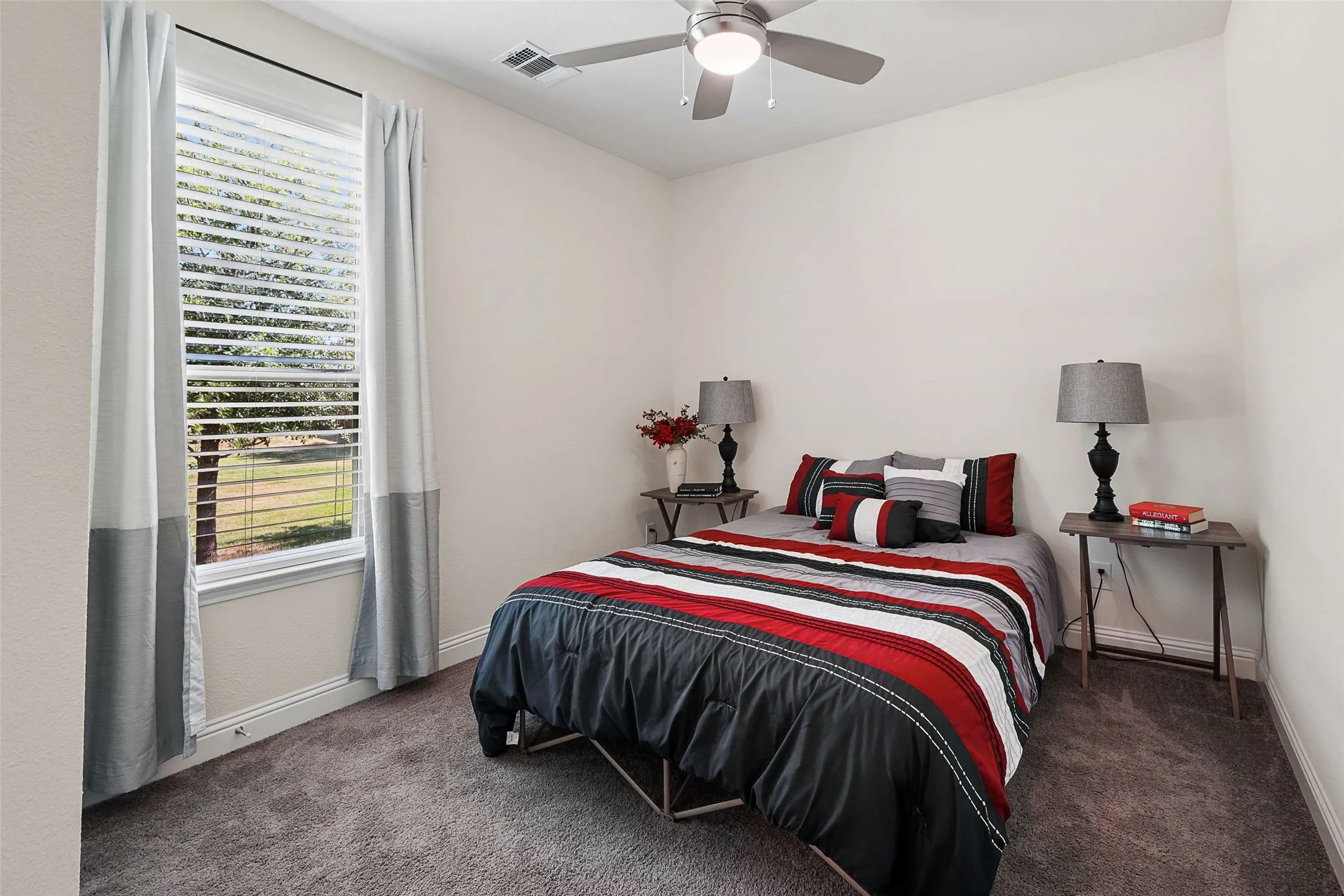 Single Family Residence For Sale in Collin County , 8028 Hickory Branch Drive, Frisco, Texas 75034, 4 Bedroom, 3 Bathroom, 2 Garage spaces, 1,944 Sqft, built in 2019, mls#21359213, Real Estate Agent in Frisco, Homes For Sale in Collin county, Homes For Sale in Frisco, Realtor in Frisco Texas, Real Estate Brokerage Independent Realty Texas, Luminita Cordes Realtor