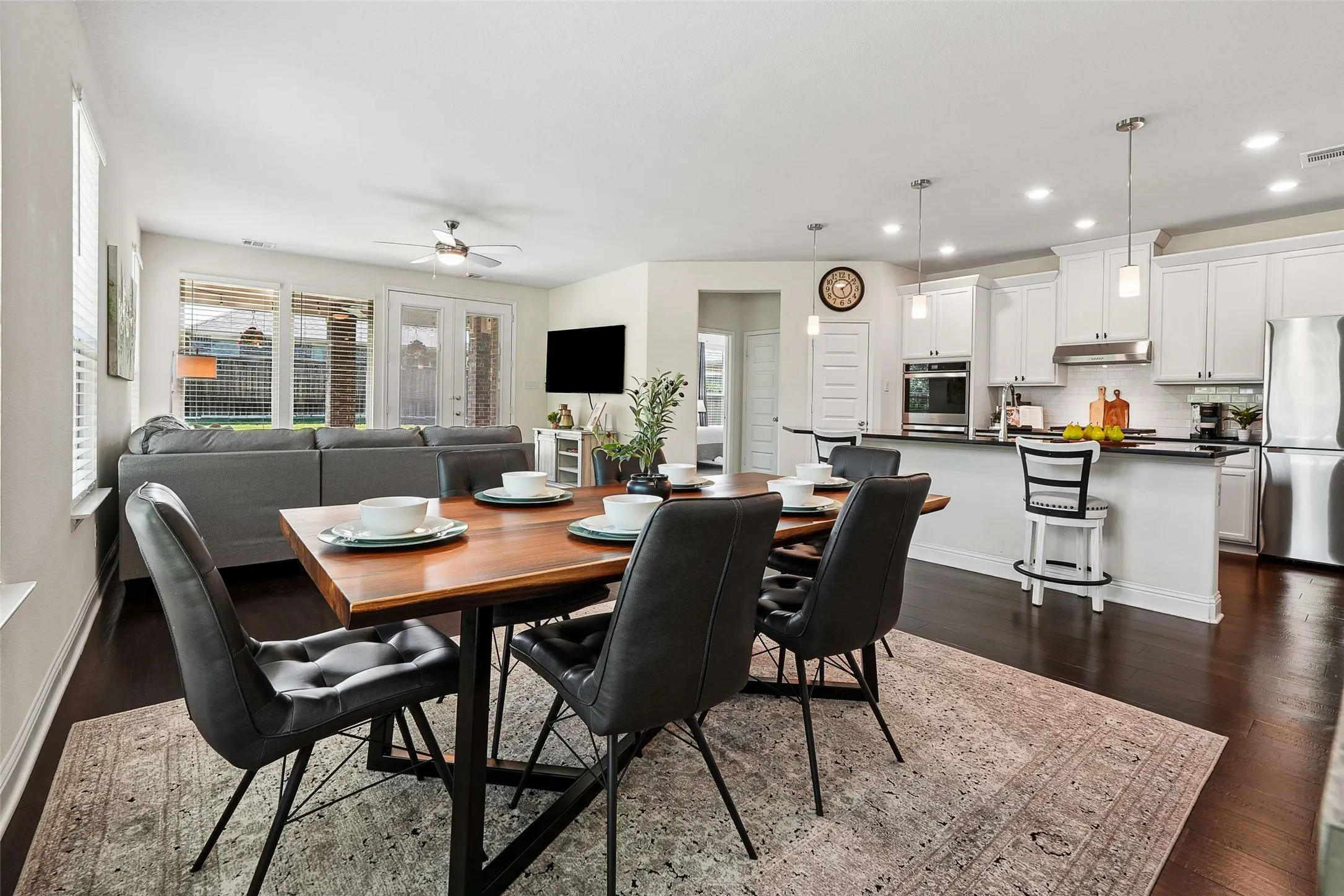 Single Family Residence For Sale in Collin County , 8028 Hickory Branch Drive, Frisco, Texas 75034, 4 Bedroom, 3 Bathroom, 2 Garage spaces, 1,944 Sqft, built in 2019, mls#21359213, Real Estate Agent in Frisco, Homes For Sale in Collin county, Homes For Sale in Frisco, Realtor in Frisco Texas, Real Estate Brokerage Independent Realty Texas, Luminita Cordes Realtor