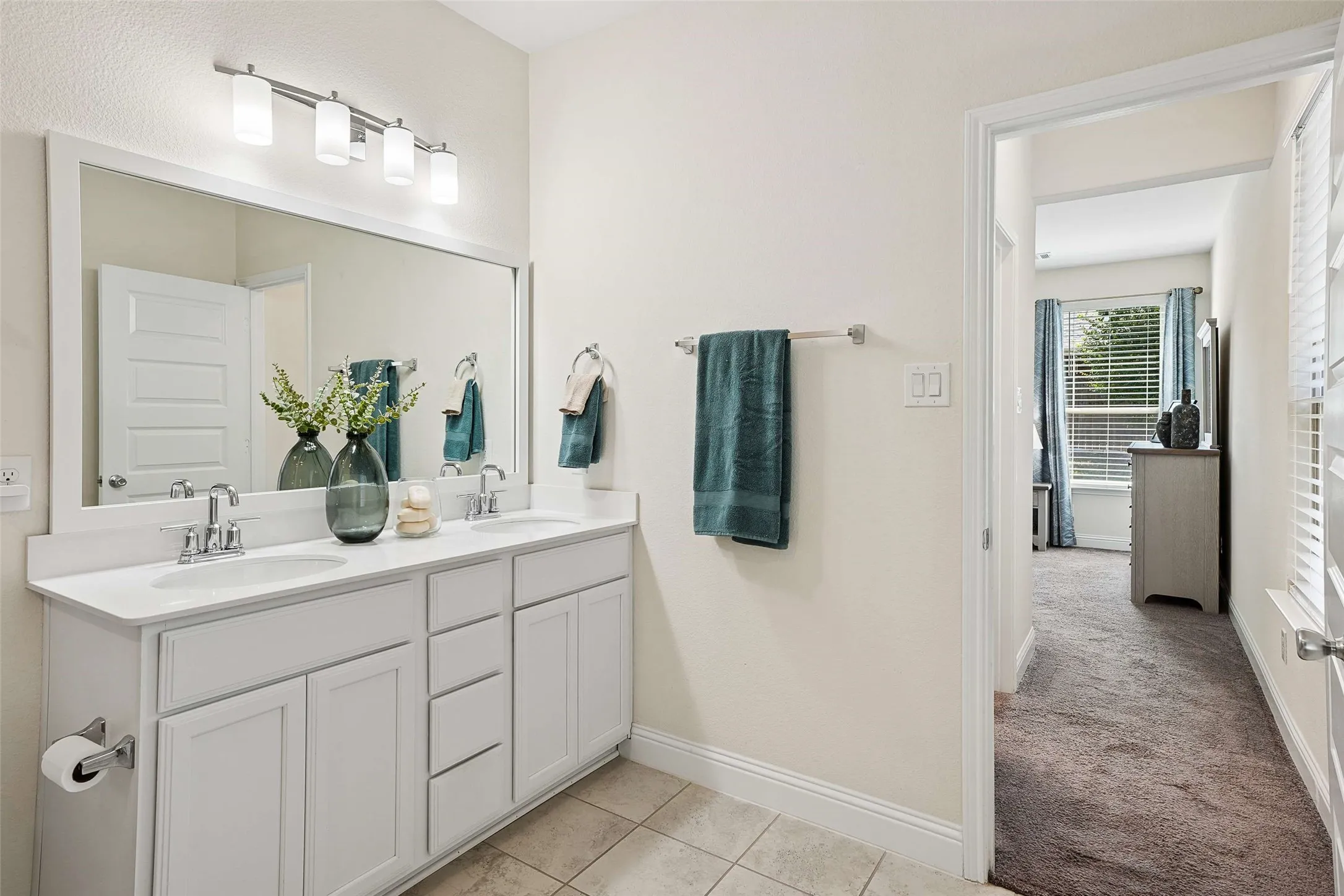 Single Family Residence For Sale in Collin County , 8028 Hickory Branch Drive, Frisco, Texas 75034, 4 Bedroom, 3 Bathroom, 2 Garage spaces, 1,944 Sqft, built in 2019, mls#21359213, Real Estate Agent in Frisco, Homes For Sale in Collin county, Homes For Sale in Frisco, Realtor in Frisco Texas, Real Estate Brokerage Independent Realty Texas, Luminita Cordes Realtor