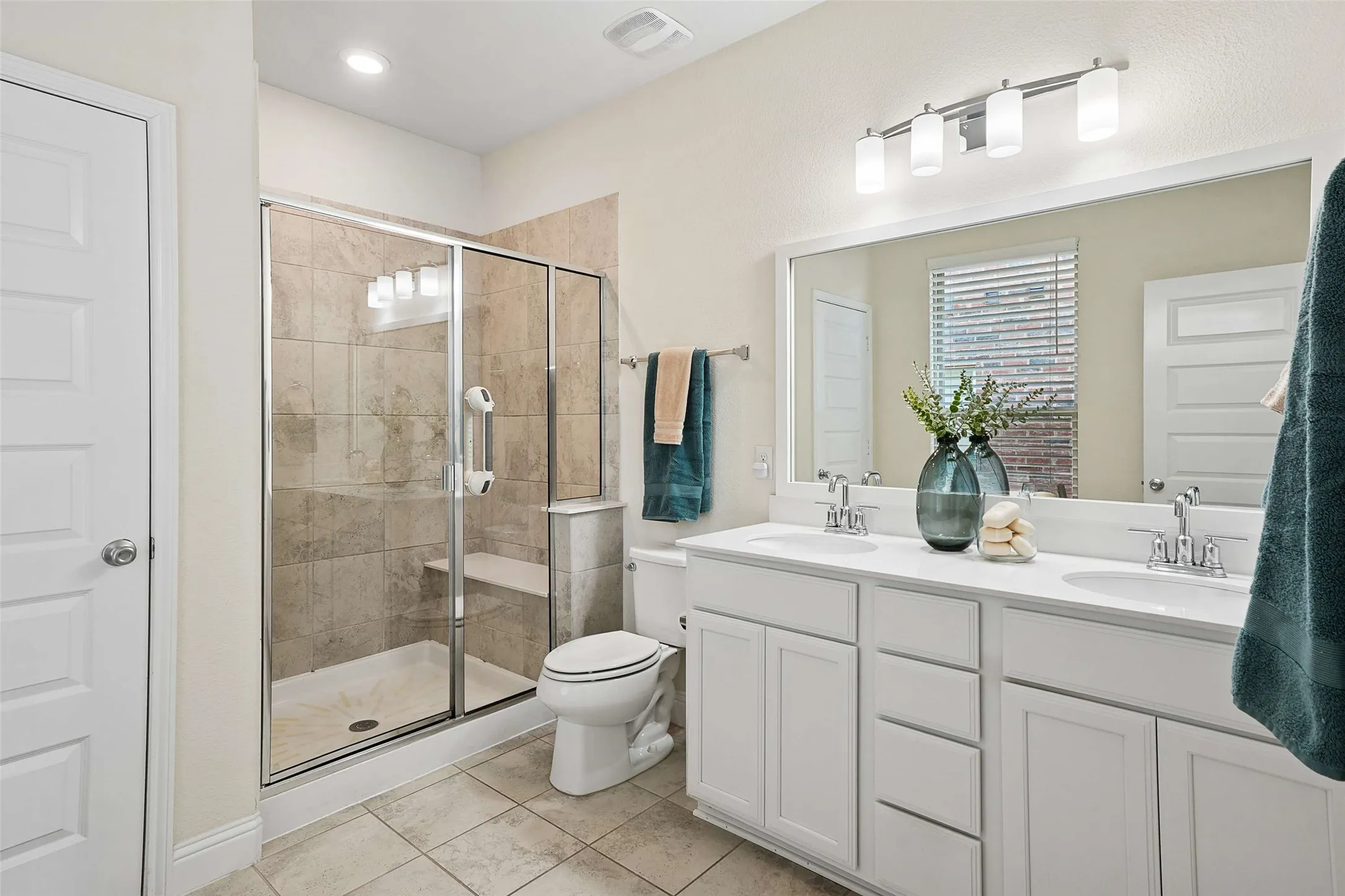 Single Family Residence For Sale in Collin County , 8028 Hickory Branch Drive, Frisco, Texas 75034, 4 Bedroom, 3 Bathroom, 2 Garage spaces, 1,944 Sqft, built in 2019, mls#21359213, Real Estate Agent in Frisco, Homes For Sale in Collin county, Homes For Sale in Frisco, Realtor in Frisco Texas, Real Estate Brokerage Independent Realty Texas, Luminita Cordes Realtor