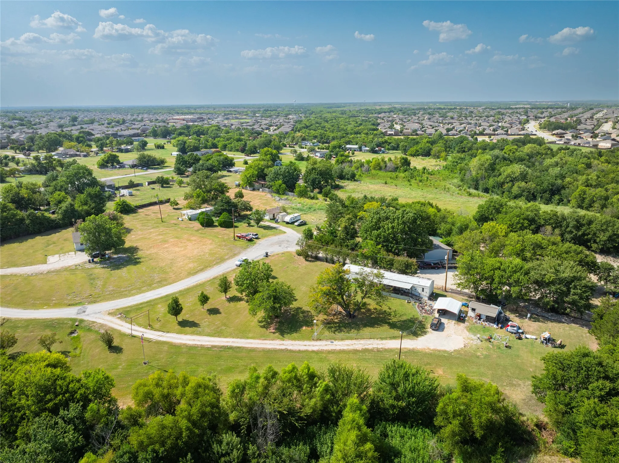 Mobile Home For Sale in Collin County , 2542 Greenfield, Princeton, Texas 75407, 3 Bedroom, 2 Bathroom, Garage spaces, 1,216 Sqft, built in 1982, mls#21359153, Real Estate Agent in Princeton, Homes For Sale in Collin county, Homes For Sale in Princeton, Realtor in Princeton Texas, Real Estate Brokerage Independent Realty Texas, Luminita Cordes Realtor