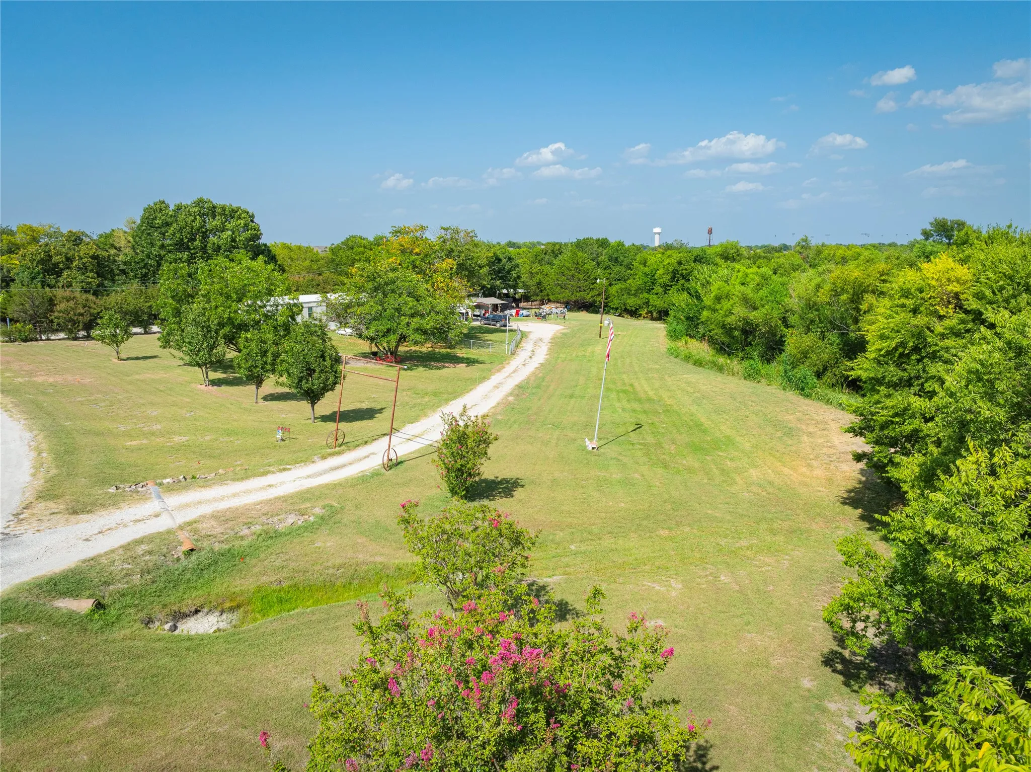 Mobile Home For Sale in Collin County , 2542 Greenfield, Princeton, Texas 75407, 3 Bedroom, 2 Bathroom, Garage spaces, 1,216 Sqft, built in 1982, mls#21359153, Real Estate Agent in Princeton, Homes For Sale in Collin county, Homes For Sale in Princeton, Realtor in Princeton Texas, Real Estate Brokerage Independent Realty Texas, Luminita Cordes Realtor
