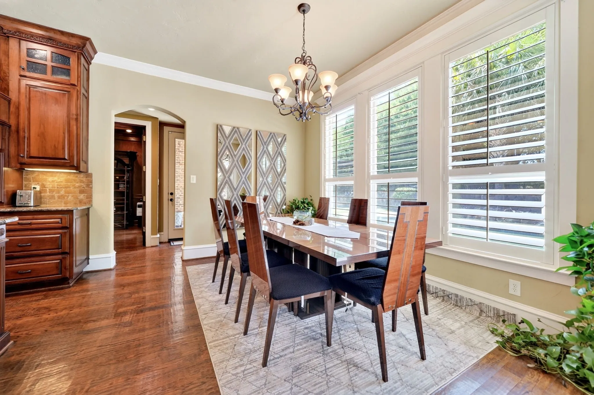 Single Family Residence For Sale in Rockwall County , 117 Mallard Crossing, Heath, Texas 75032, 4 Bedroom, 6 Bathroom, 3 Garage spaces, 4,779 Sqft, built in 2006, mls#21350439, Real Estate Agent in Heath, Homes For Sale in Rockwall county, Homes For Sale in Heath, Realtor in Heath Texas, Real Estate Brokerage Independent Realty Texas, Luminita Cordes Realtor
