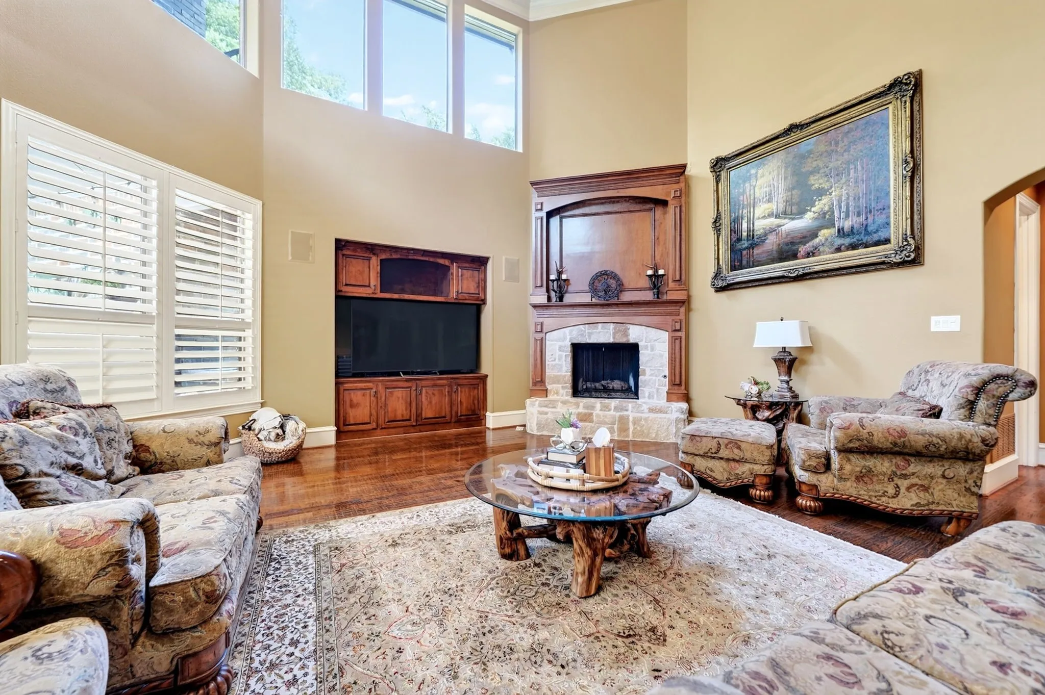 Single Family Residence For Sale in Rockwall County , 117 Mallard Crossing, Heath, Texas 75032, 4 Bedroom, 6 Bathroom, 3 Garage spaces, 4,779 Sqft, built in 2006, mls#21350439, Real Estate Agent in Heath, Homes For Sale in Rockwall county, Homes For Sale in Heath, Realtor in Heath Texas, Real Estate Brokerage Independent Realty Texas, Luminita Cordes Realtor