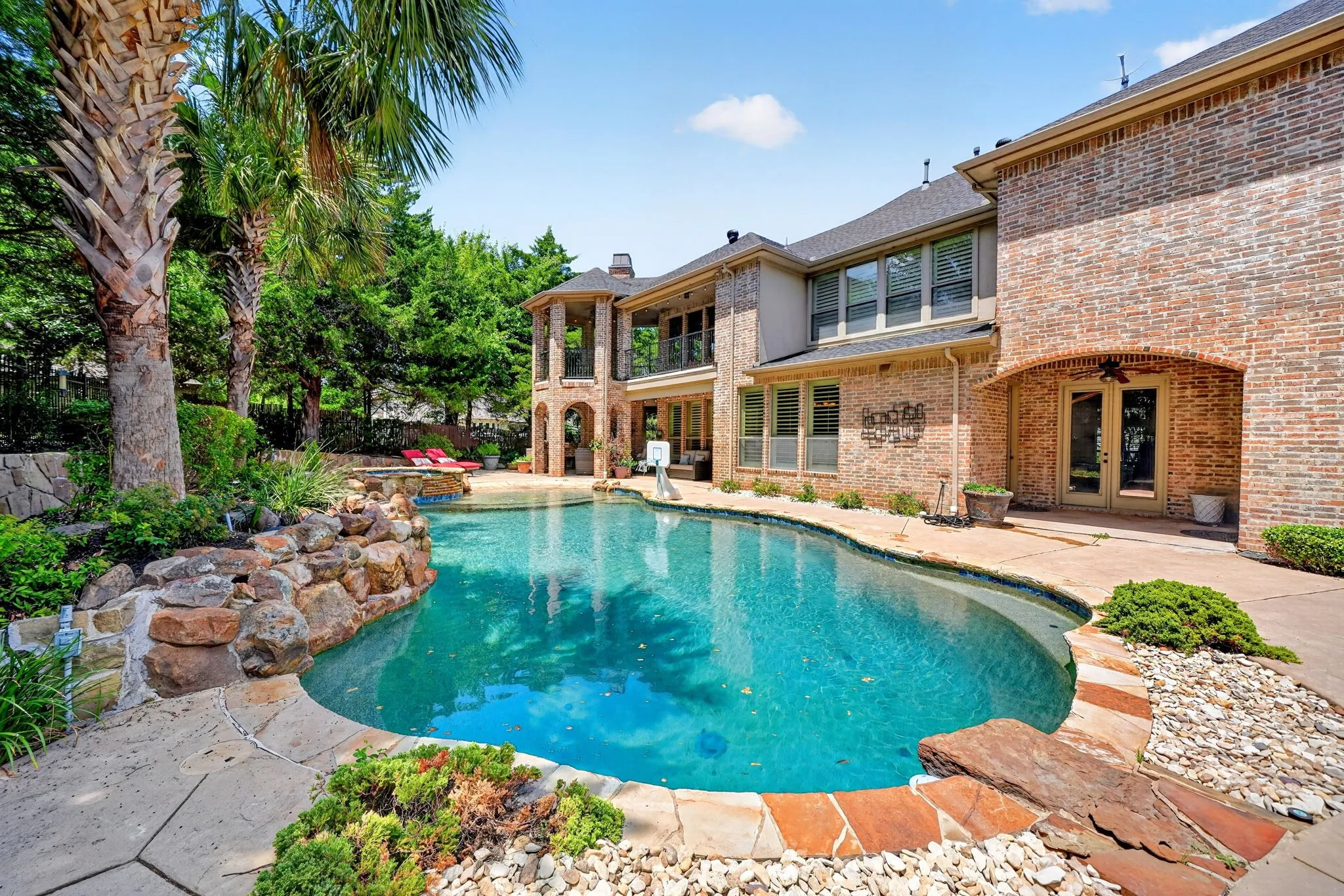 Single Family Residence For Sale in Rockwall County , 117 Mallard Crossing, Heath, Texas 75032, 4 Bedroom, 6 Bathroom, 3 Garage spaces, 4,779 Sqft, built in 2006, mls#21350439, Real Estate Agent in Heath, Homes For Sale in Rockwall county, Homes For Sale in Heath, Realtor in Heath Texas, Real Estate Brokerage Independent Realty Texas, Luminita Cordes Realtor