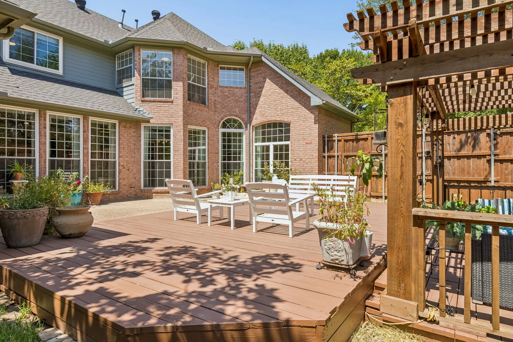 Single Family Residence For Sale in Collin County , 4020 Stonehollow Way, Dallas, Texas 75287, 3 Bedroom, 3 Bathroom, 2 Garage spaces, 2,755 Sqft, built in 1995, mls#21359046, Real Estate Agent in Dallas, Homes For Sale in Collin county, Homes For Sale in Dallas, Realtor in Dallas Texas, Real Estate Brokerage Independent Realty Texas, Luminita Cordes Realtor