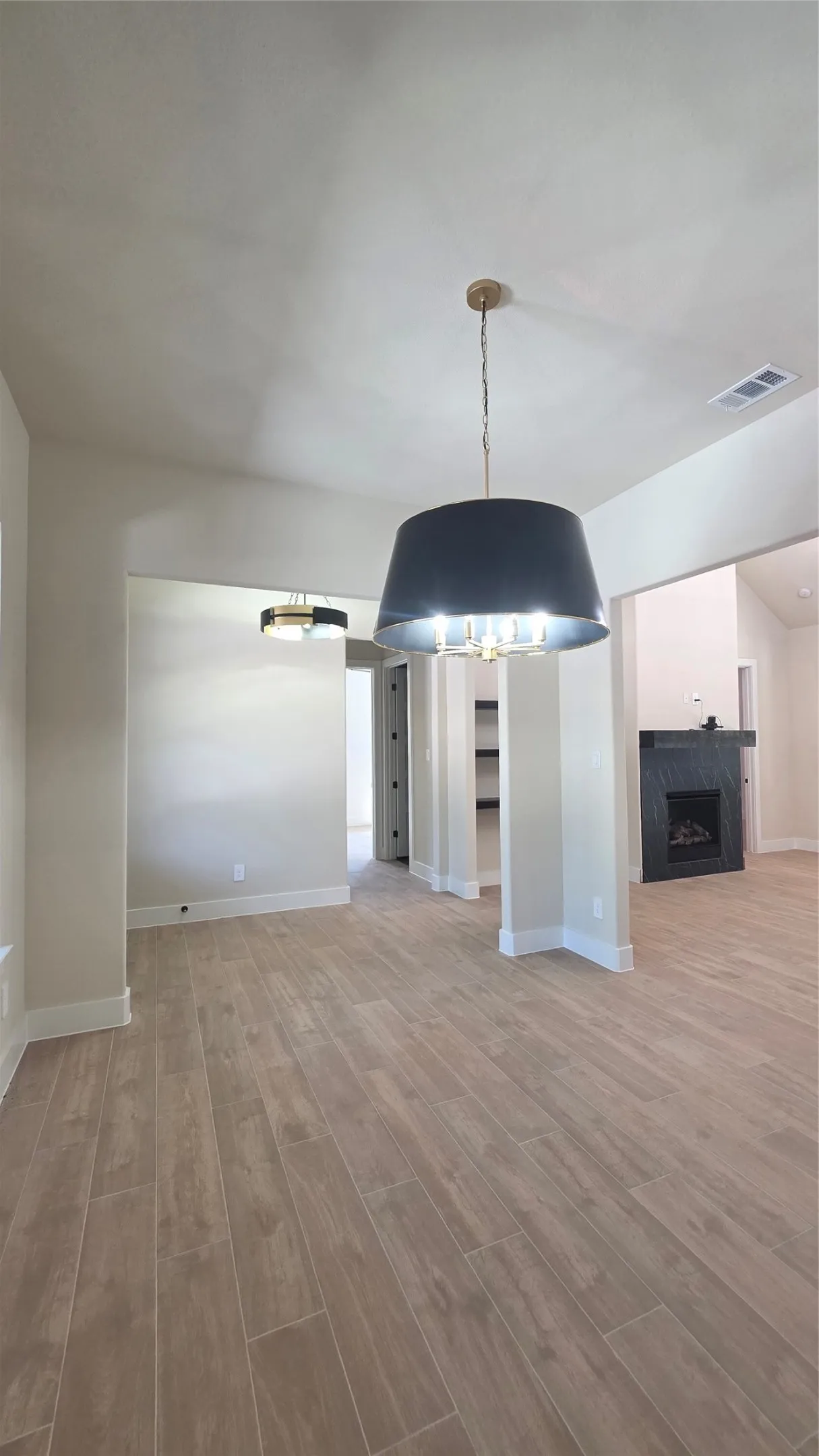 Single Family Residence For Sale in Dallas County , 521 Glenwick Drive, De Soto, Texas 75115, 4 Bedroom, 3 Bathroom, 2 Garage spaces, 2,848 Sqft, built in 2026, mls#21358563, Real Estate Agent in De Soto, Homes For Sale in Dallas county, Homes For Sale in De Soto, Realtor in De Soto Texas, Real Estate Brokerage Independent Realty Texas, Luminita Cordes Realtor